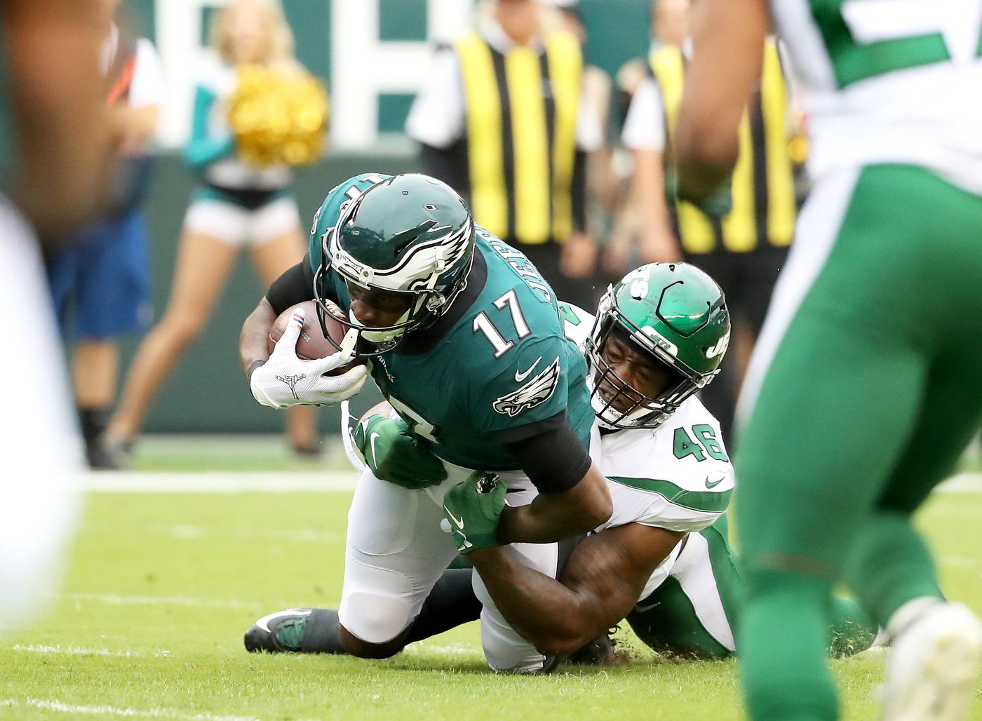 Why are the Eagles targeting Alshon Jeffery on screen passes so often? Doug  Pederson explains 