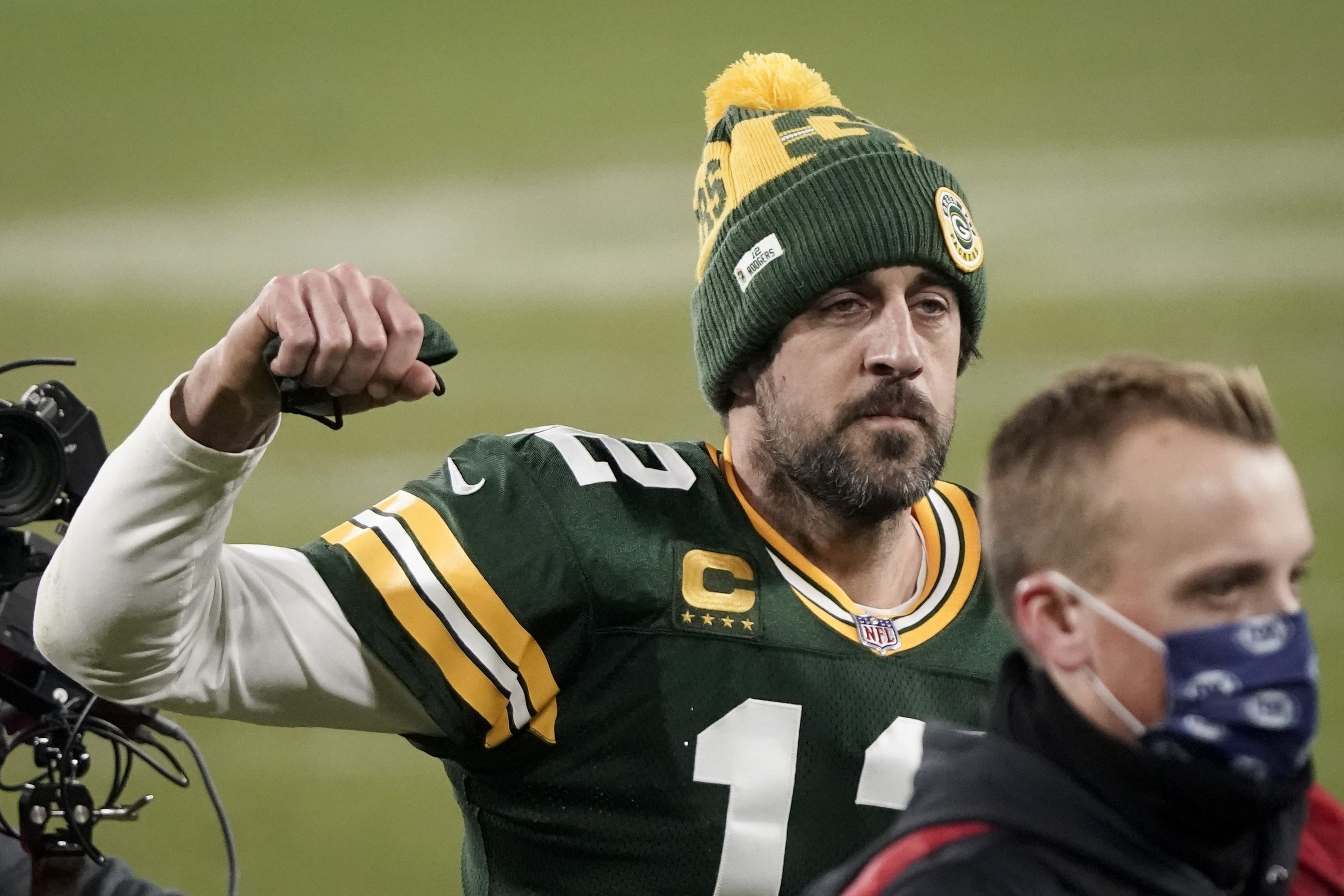 Aaron Rodgers, Packers beat Rams 32-18 to reach NFC title game