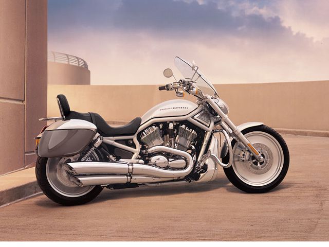 2001 Harley-Davidson 1130cc V-Rod The Archives | Cruiser