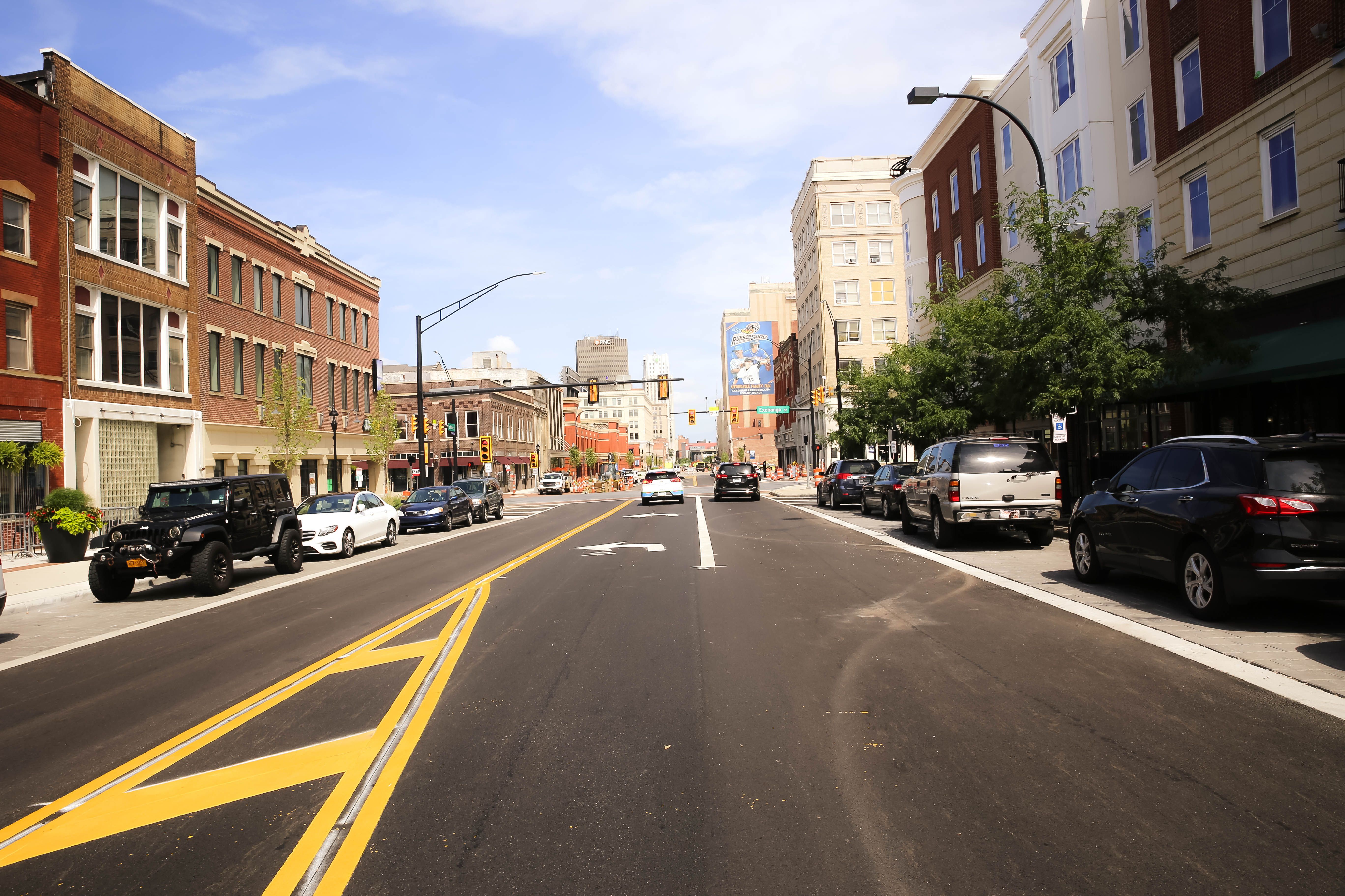 Downtown Akron Zip Code Akron's Reconstructed Main Street To Be Open To Two-Way Traffic,  Pedestrians By End Of September, City Says - Cleveland.com