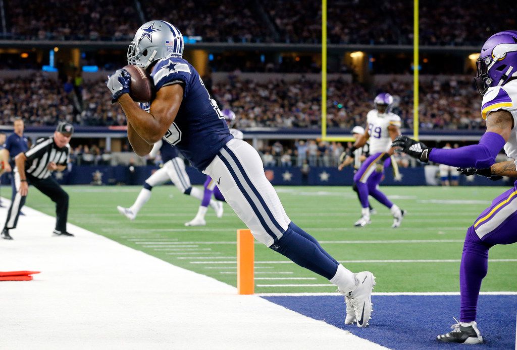 He's Kawhi Leonard of the NFL': Cowboys WR Amari Cooper makes spectacularly  improbable catches, he just doesn't celebrate them