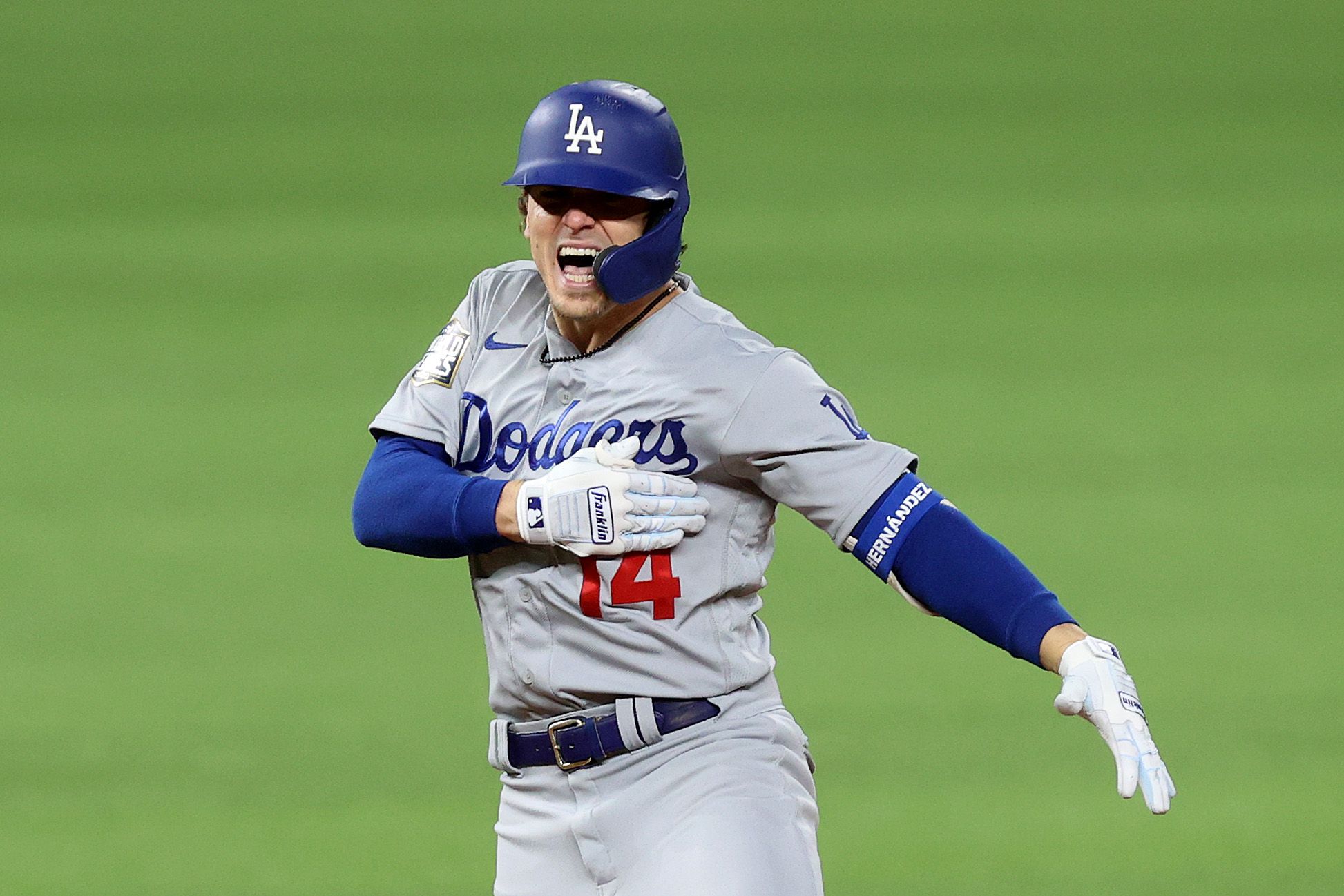 Dodgers Bring Kiké Hernandez Back From Red Sox For Two Relief Prospects —  College Baseball, MLB Draft, Prospects - Baseball America
