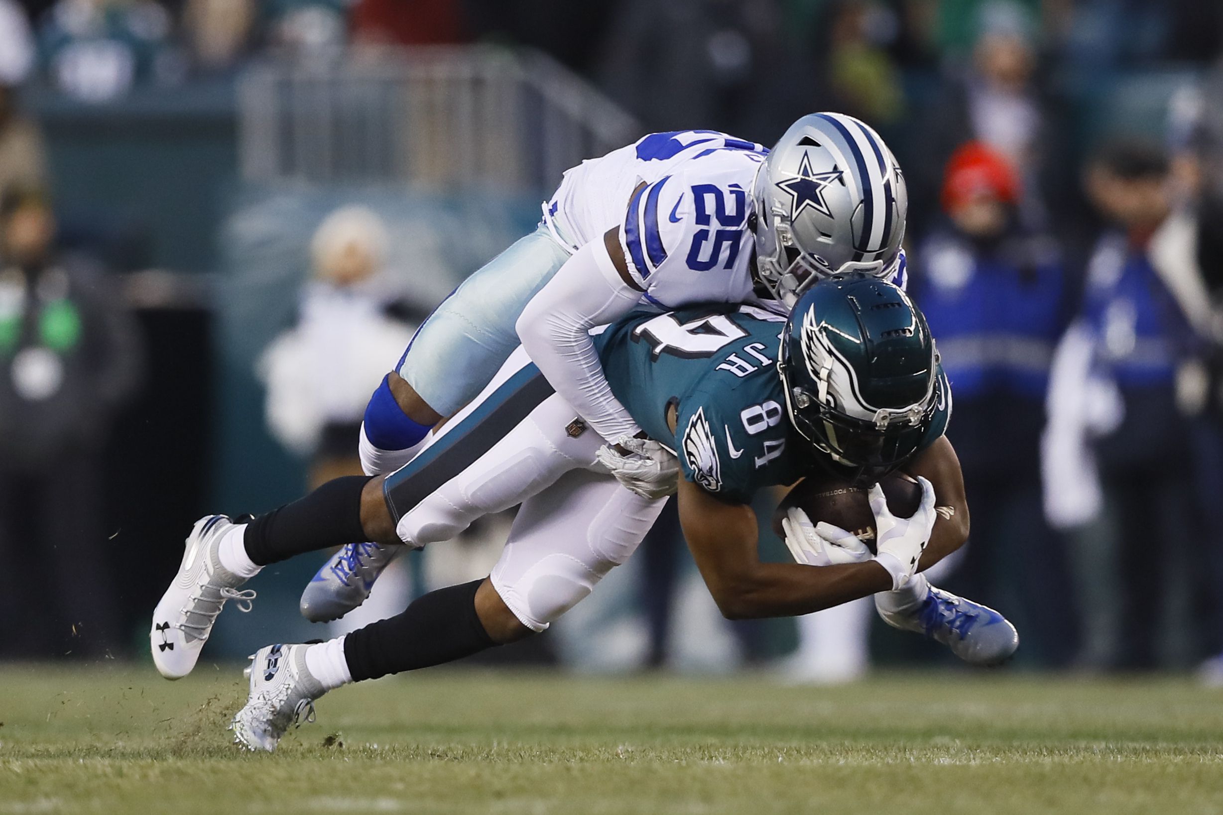 Philadelphia Beats Dallas On Sunday Night Football