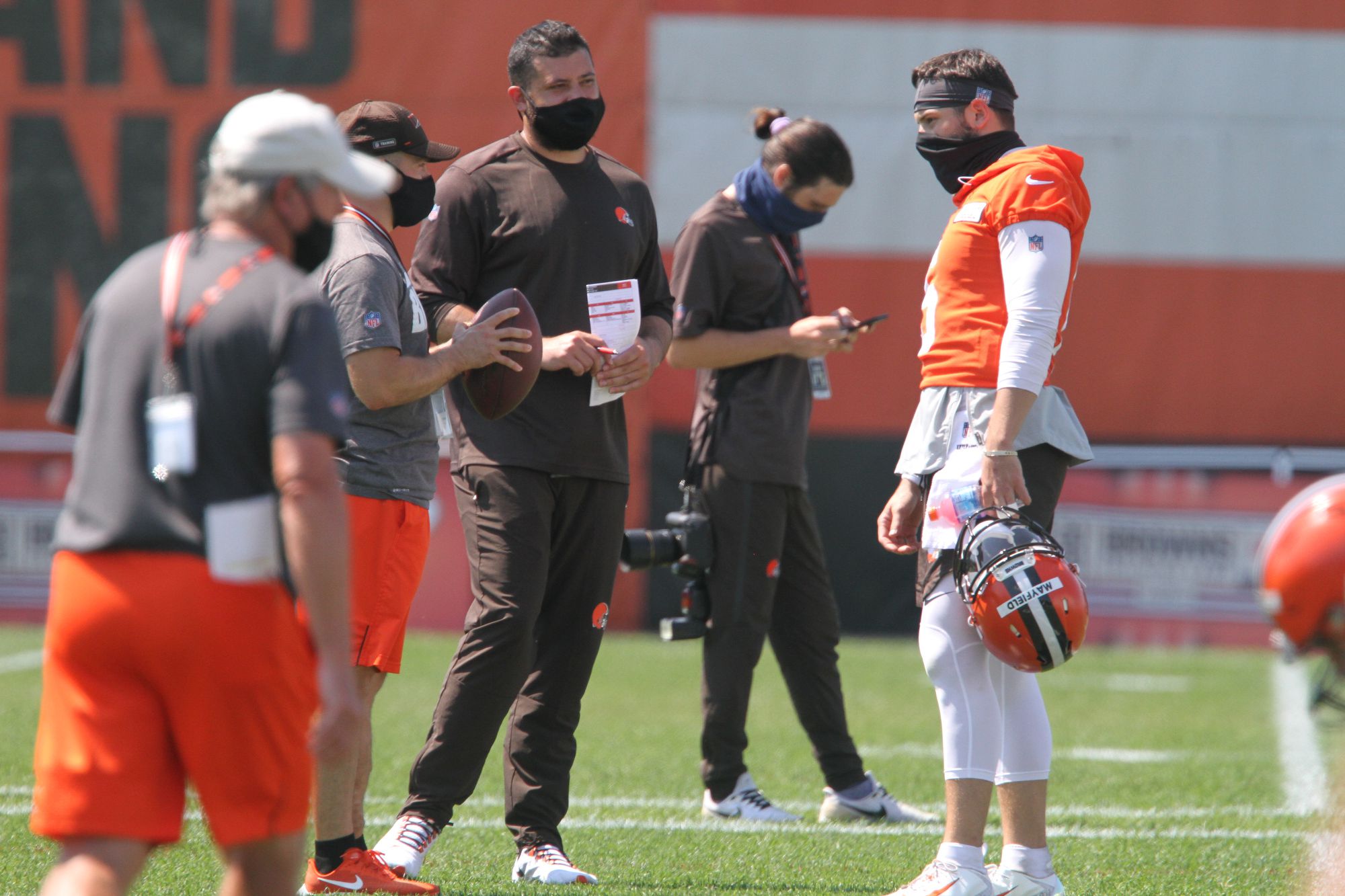 New Injury Updates on Nick Chubb, Myles Garrett, & Other Key Browns -  Sports4CLE, 12/20/22 