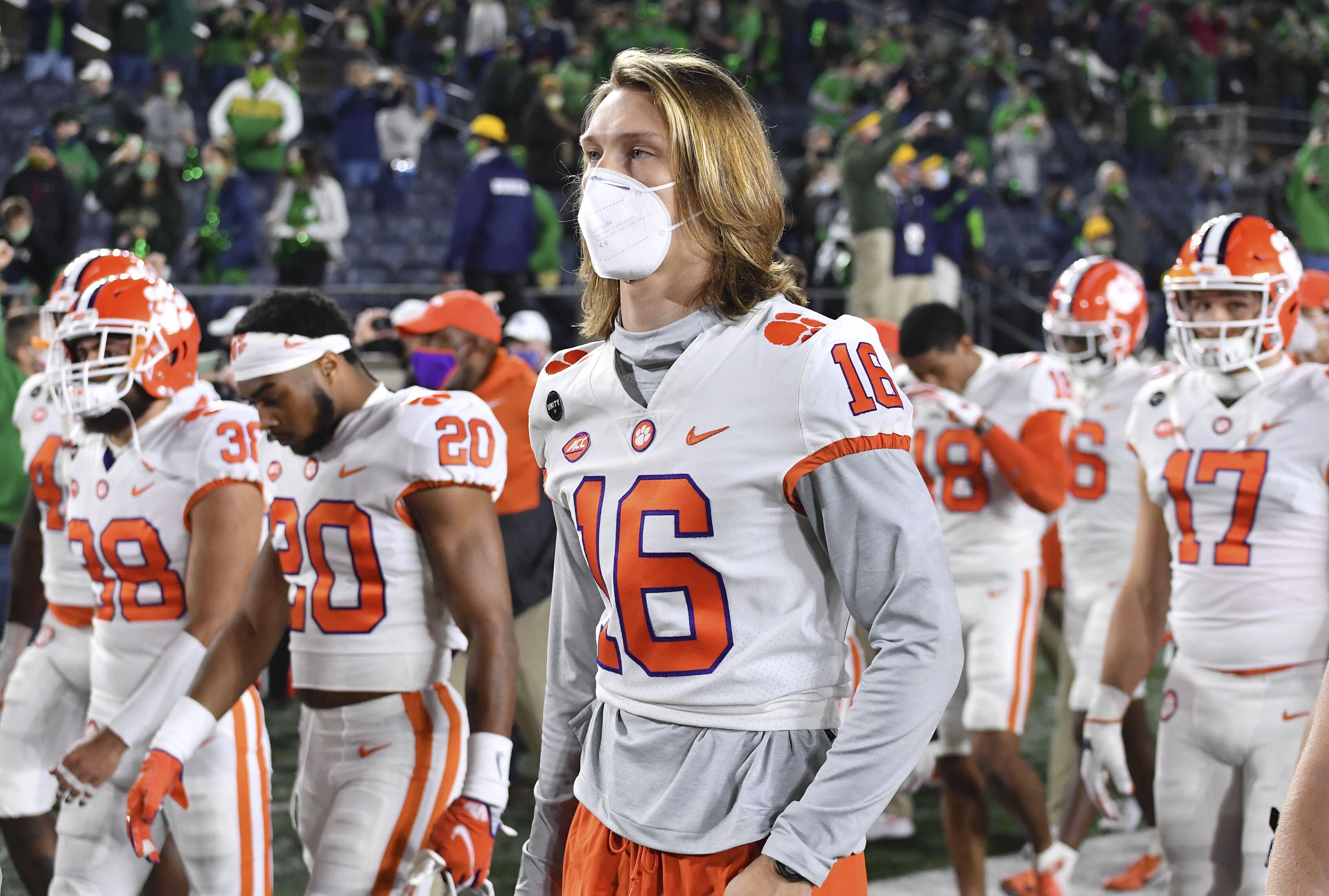 2021 NFL Mock Draft: Trevor Lawrence heads to the Jets at No. 1 overall,  Justin Fields lands in Washington at Pick No. 3, NFL Draft