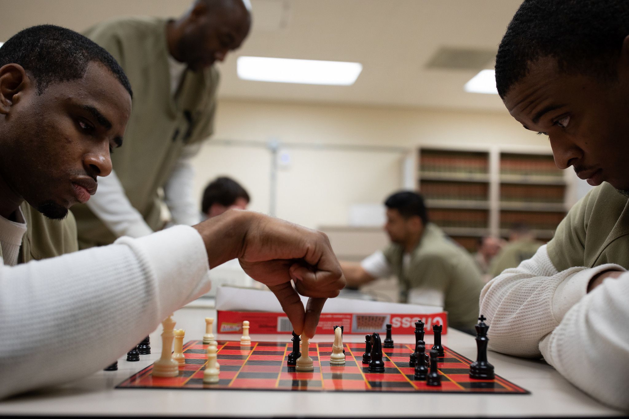From inside Cook County Jail, chess spreads across the globe - Chicago  Sun-Times