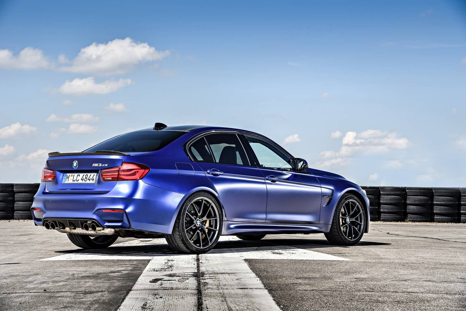 2019-bmw-m3-side-hd-wallpapers.jpg