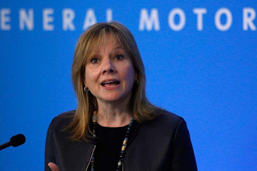 100617-GM-MaryBarra-BillPugliano2_0-900x600.jpg