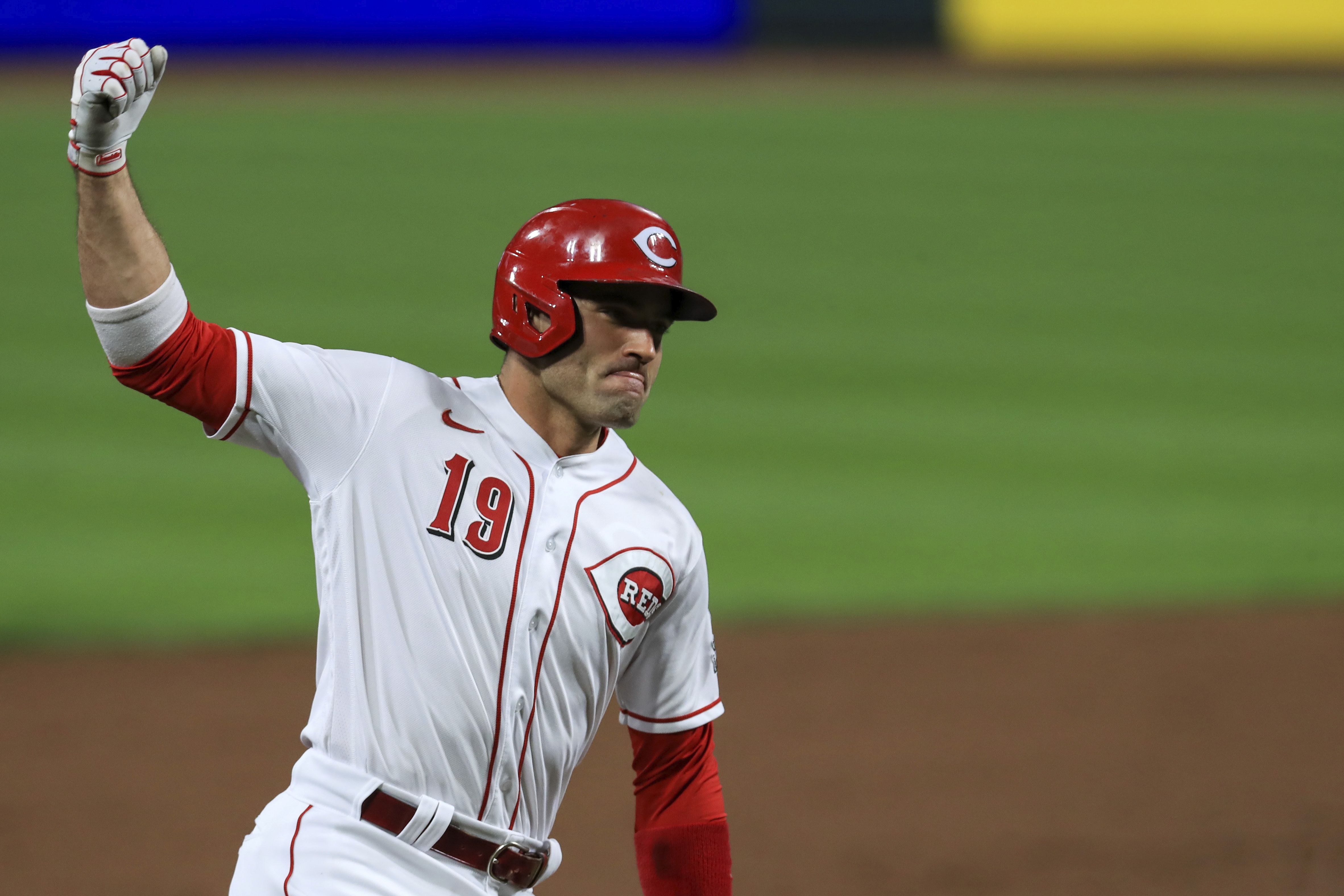 Joey Votto Tries to Bounce Back