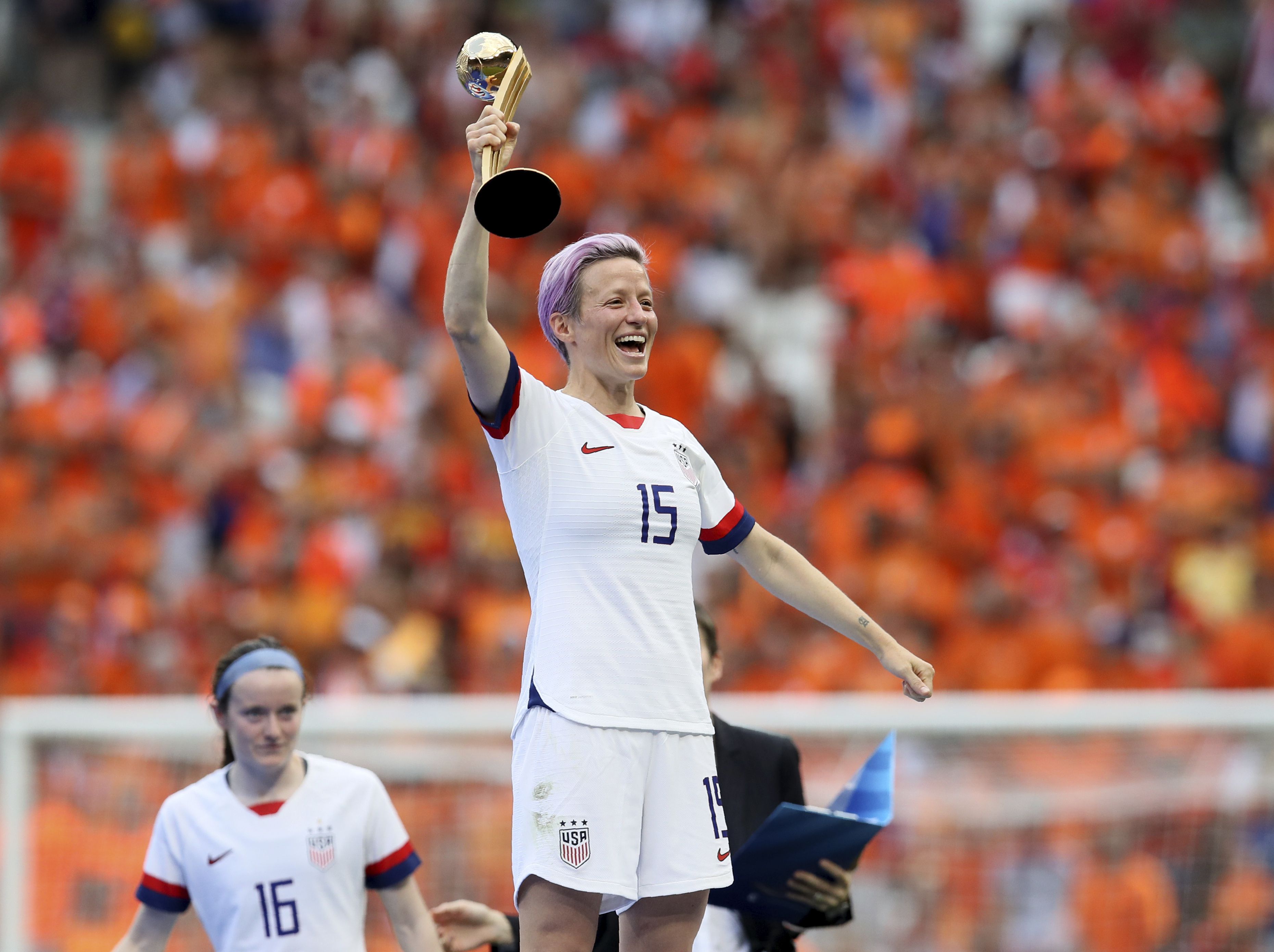 Books-Rapinoe