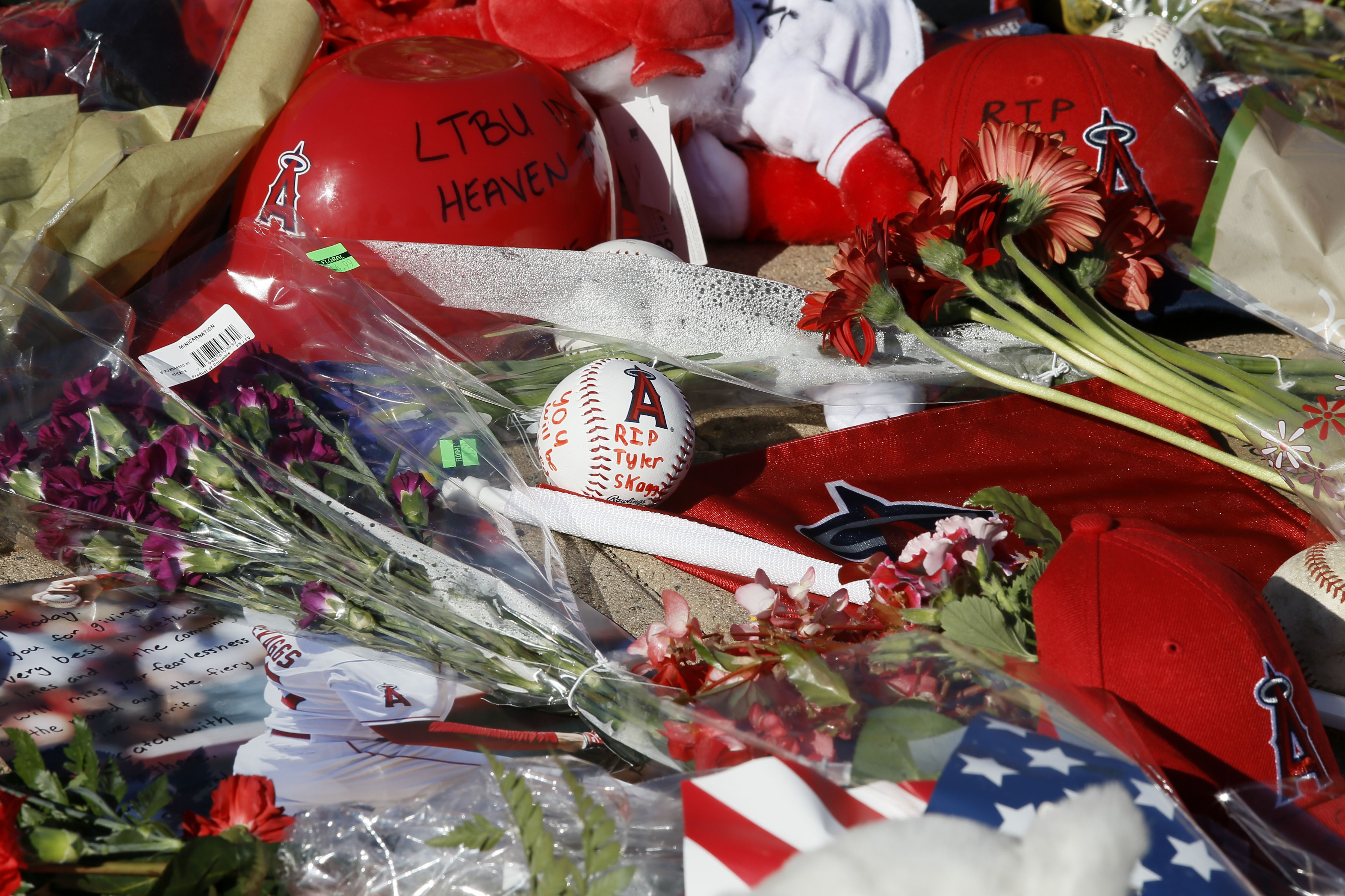 It's like a really bad dream': Fans mourn Tyler Skaggs, another