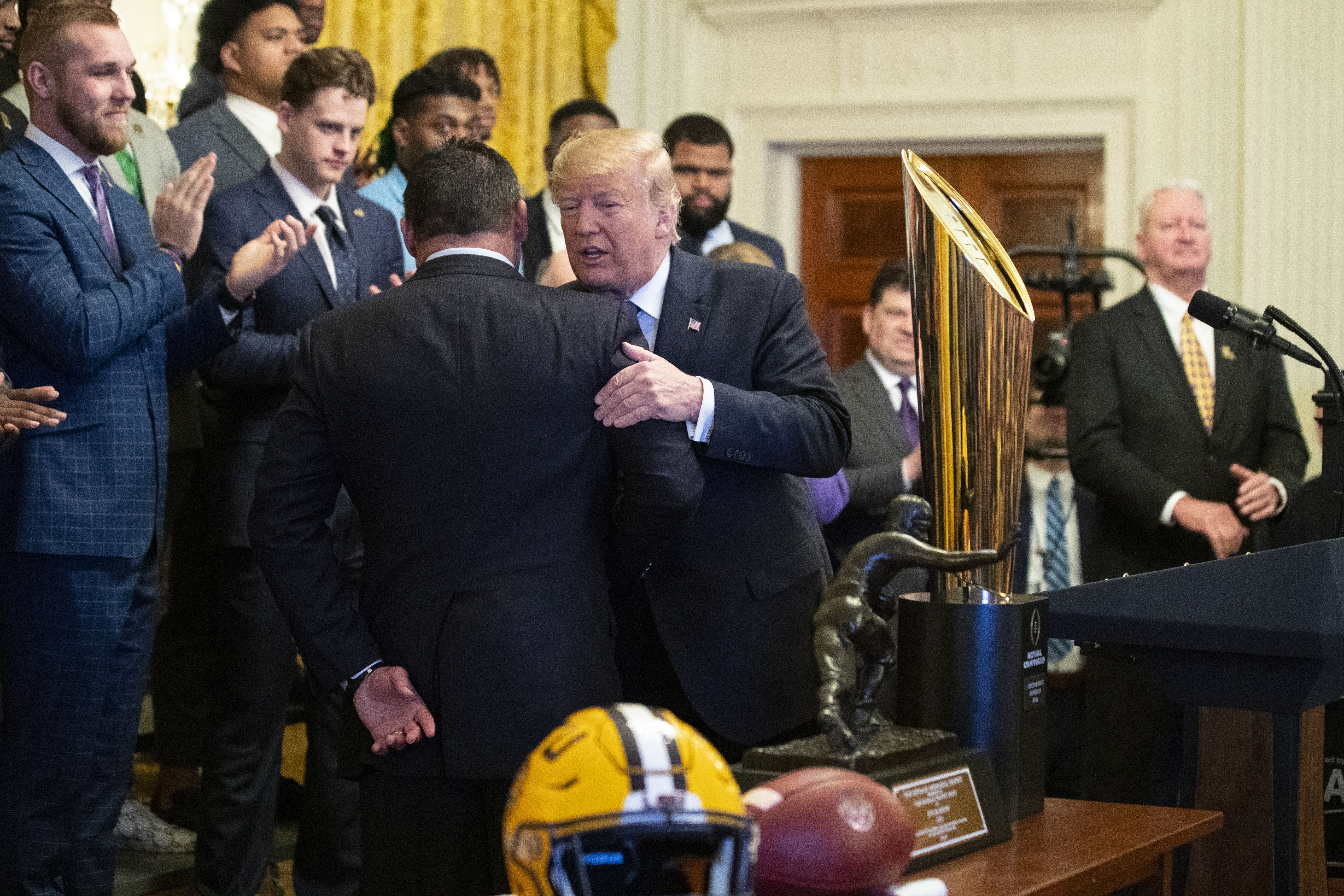 Joe Burrow, LSU meets President Trump at White House