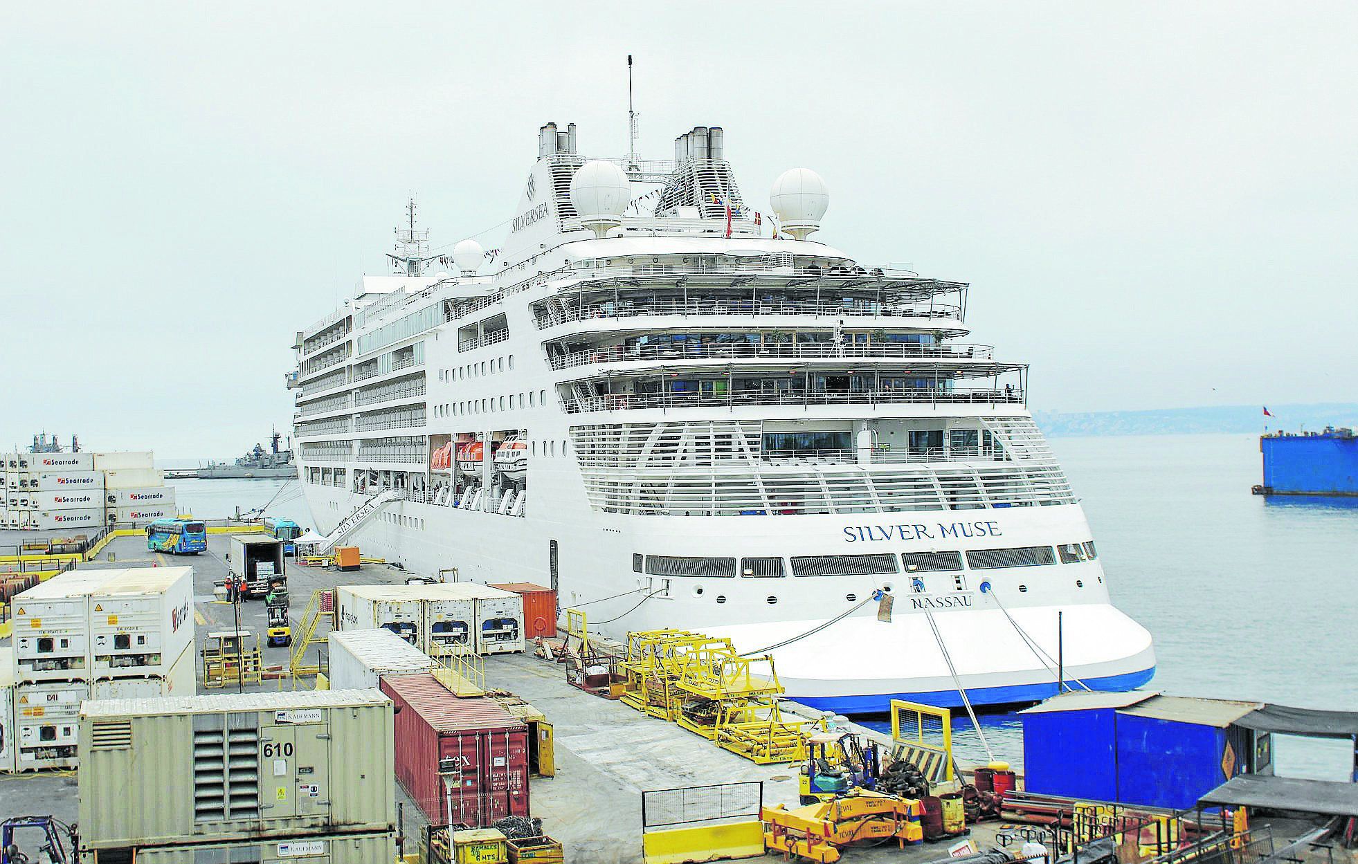 El Crucero Silver Muse arribo a Valparaiso