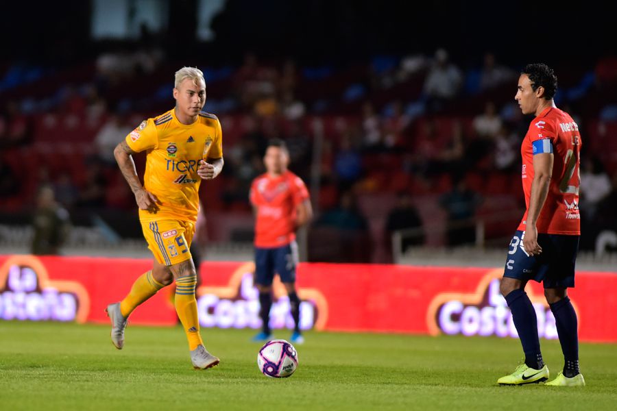 Eduardo Vargas, Tigres, Veracruz