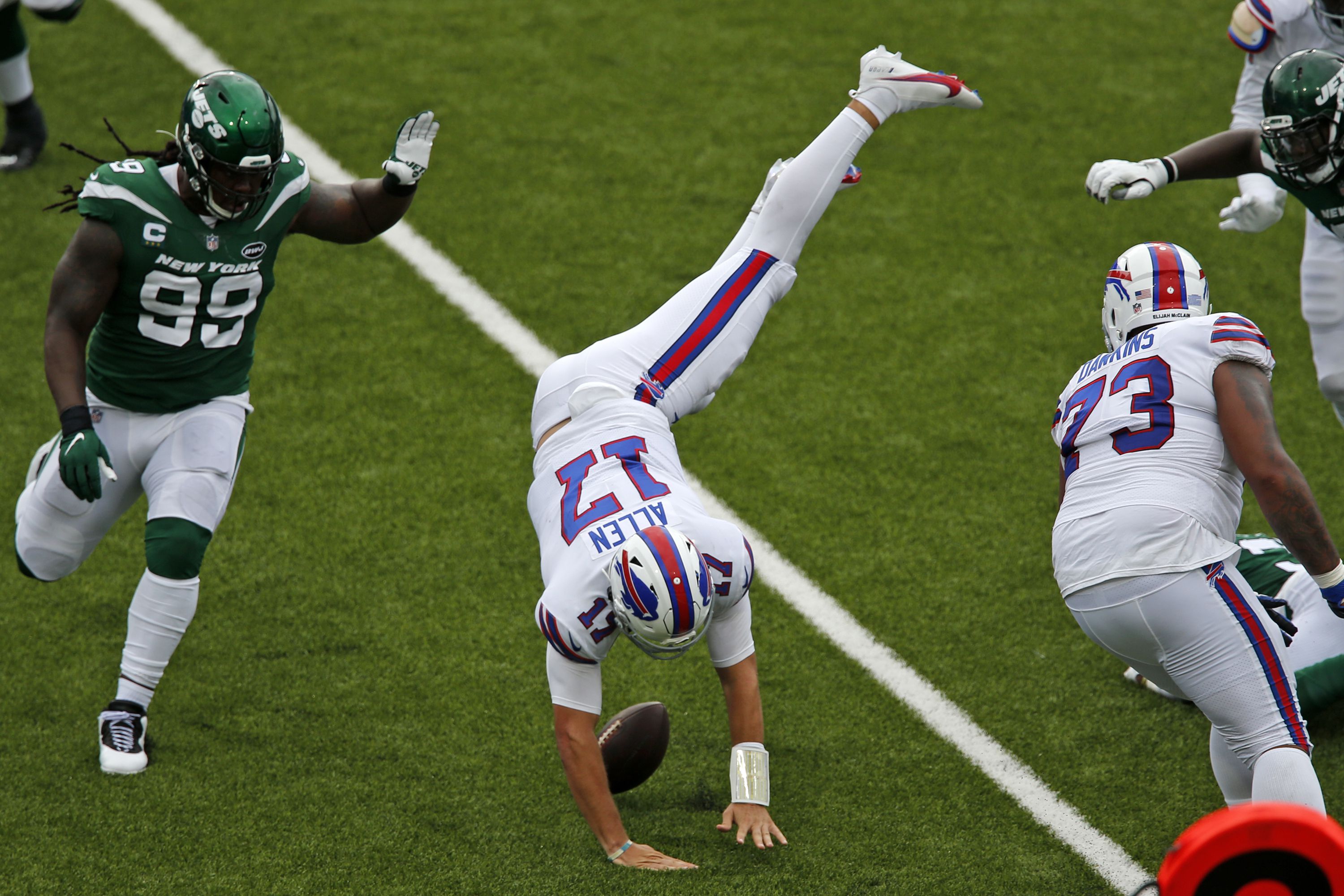 Josh Allen Tops 300 Yards Passing as Bills Beat Jets in Opener - The New  York Times