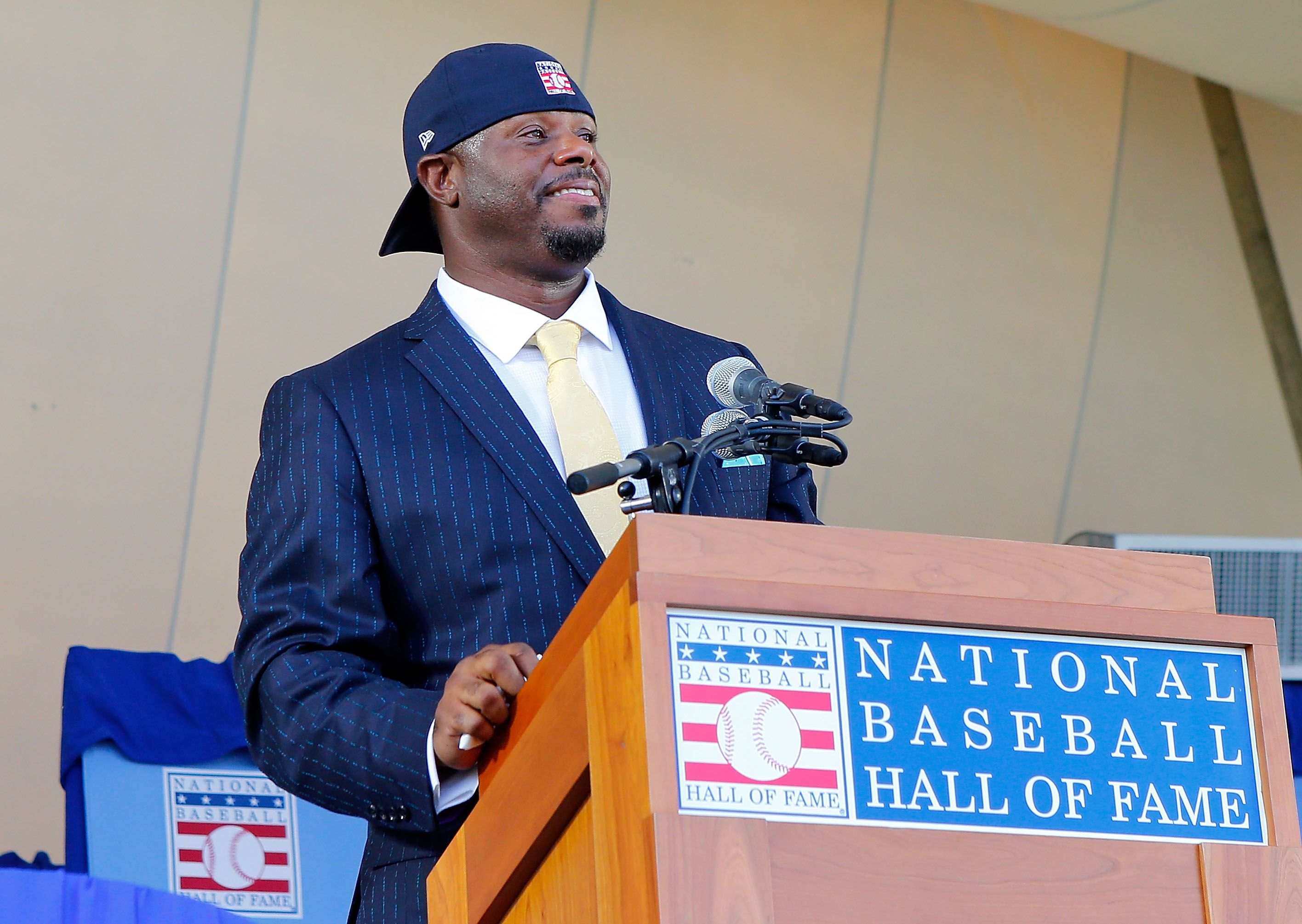 Griffey hired as MLB senior adviser for youth development