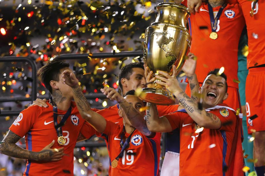 COPA AMÉRICA GARY MEDEL