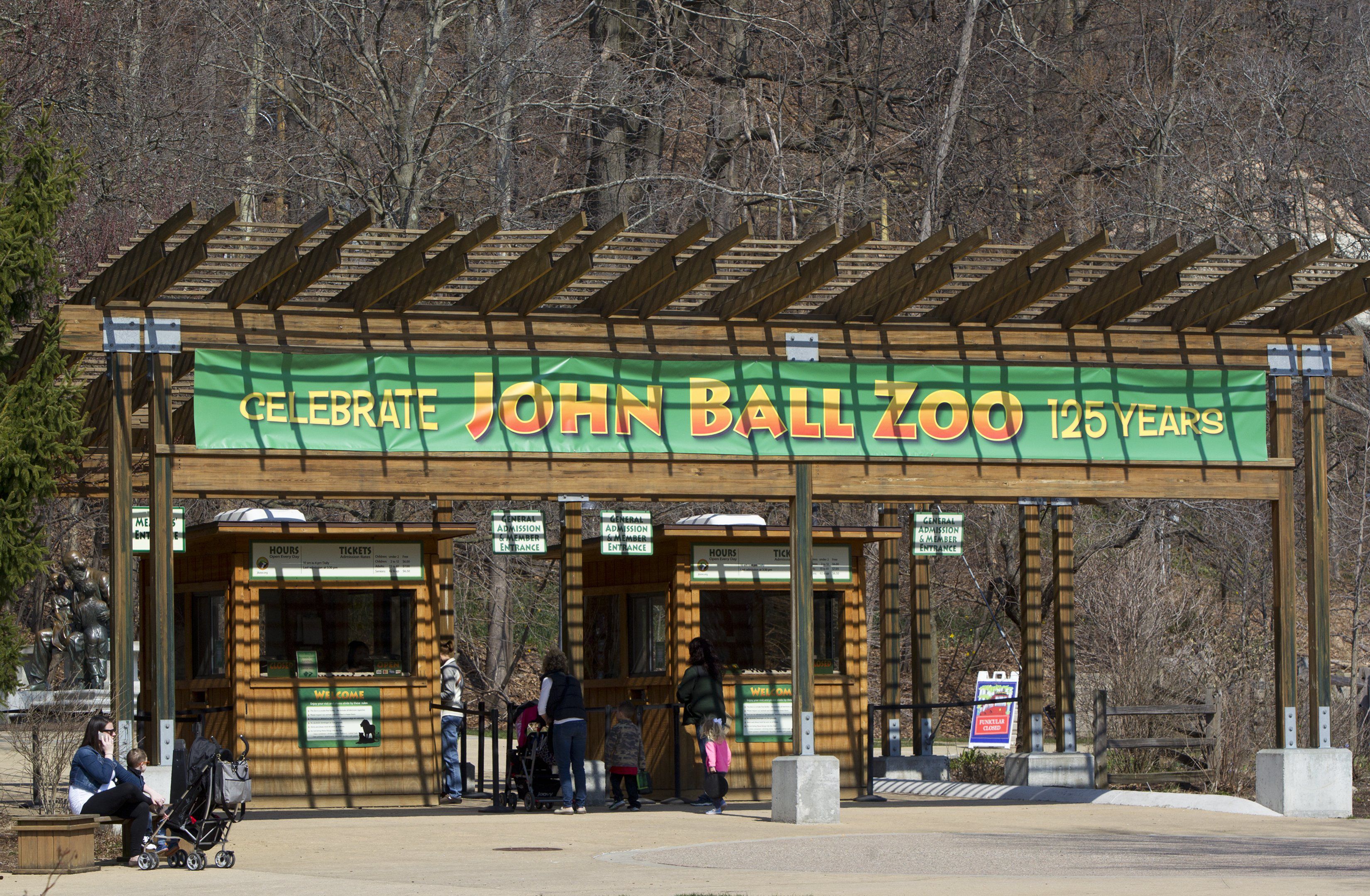 john ball zoo membership