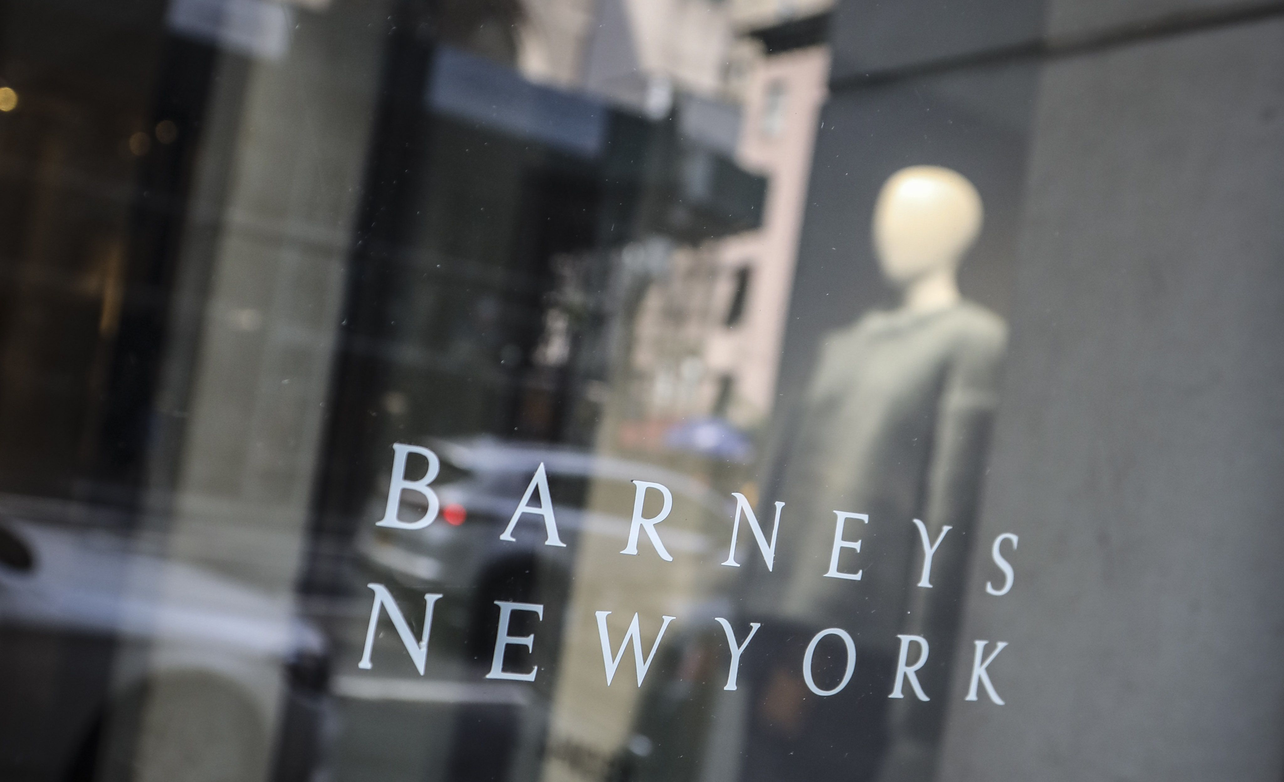 Barneys New York, Luxury Department Store