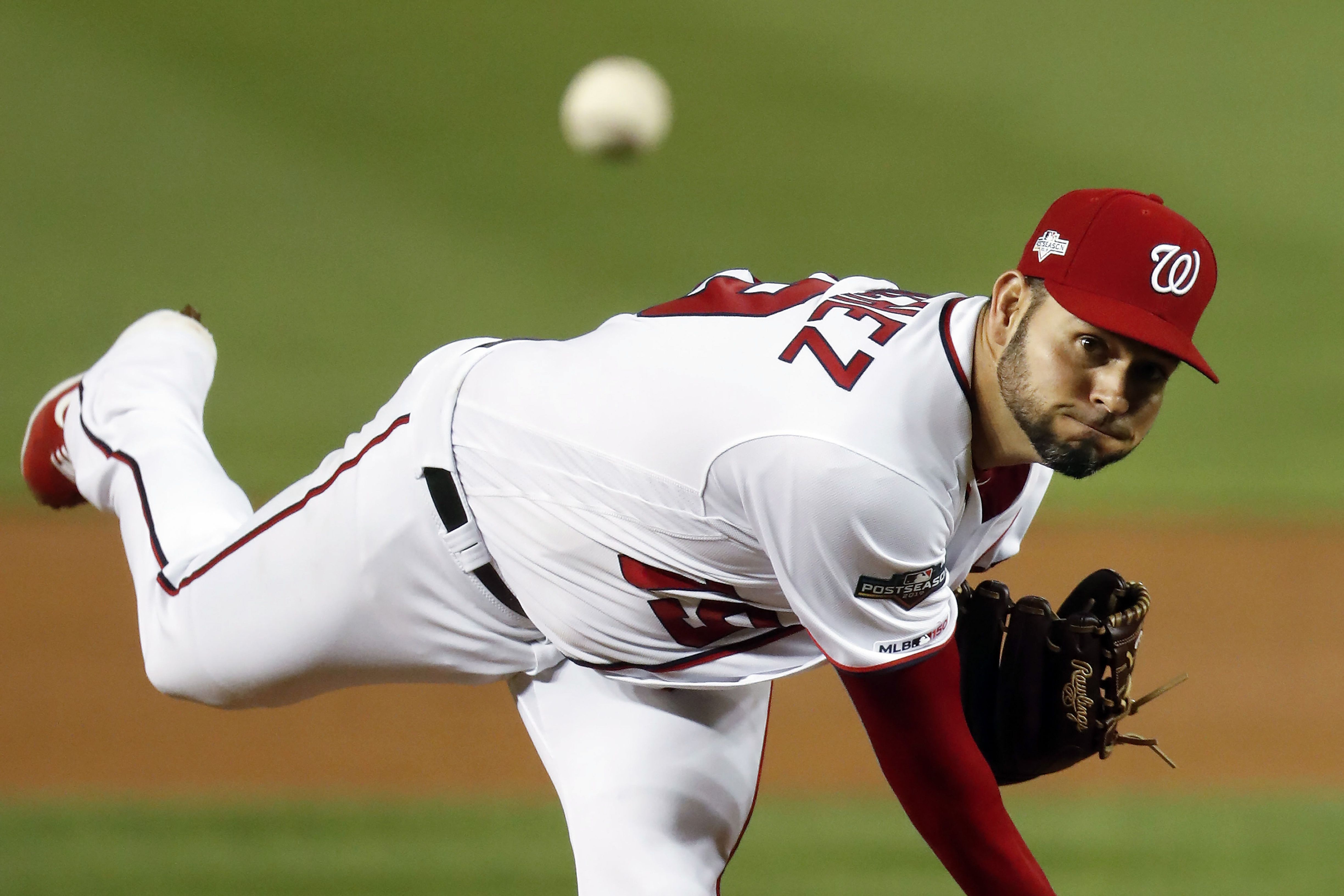 Robles homers in return to Nats' lineup in Game 3 of NLCS