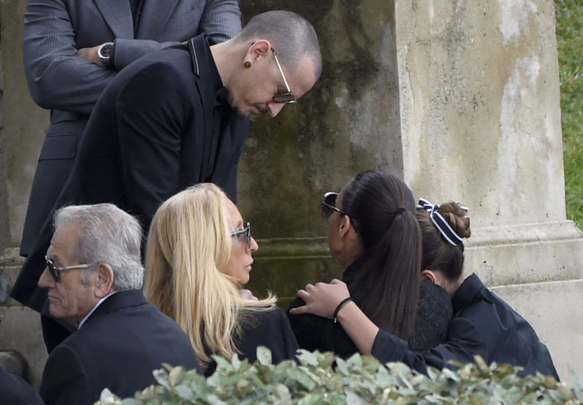 funeral-chris-23-840x584.jpg