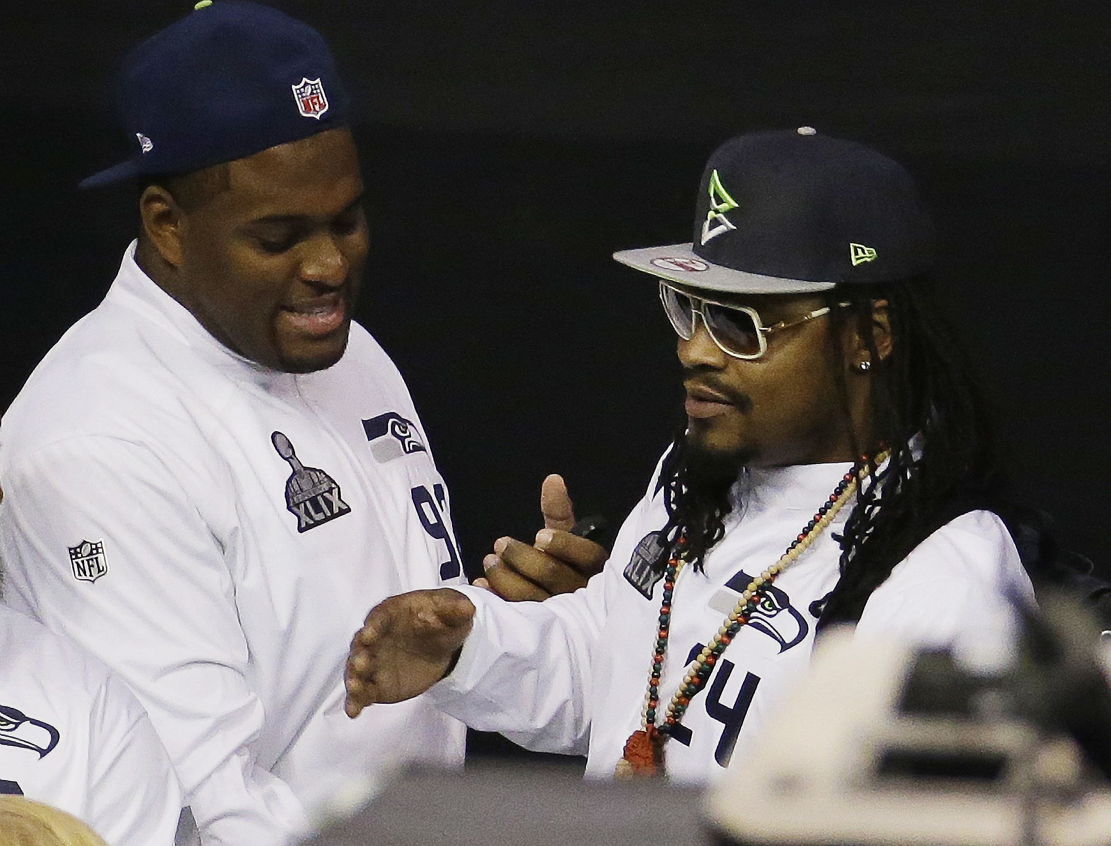 RB Marshawn Lynch fined for wearing Skittles cleats - Seattle Sports