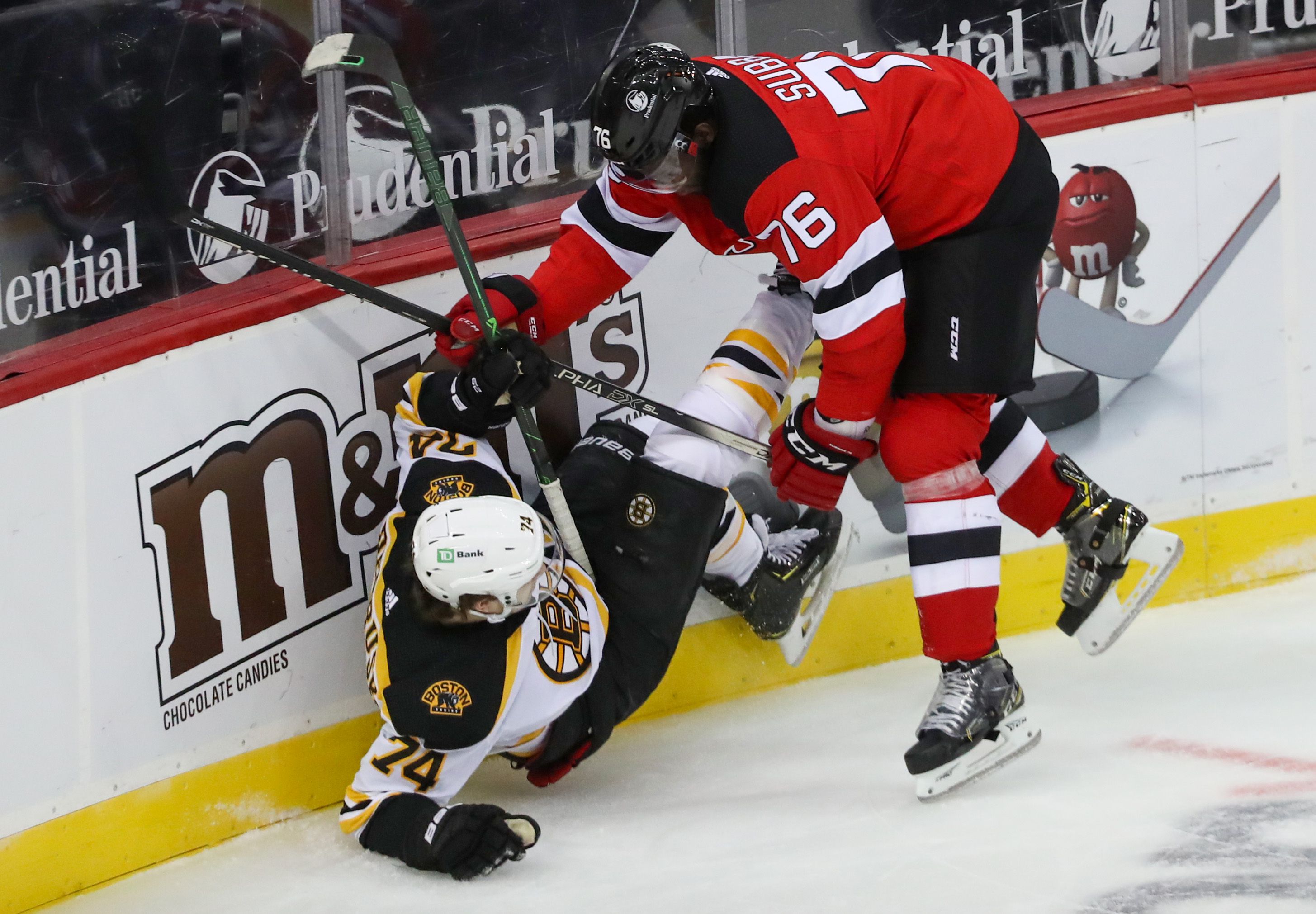Game 35: Boston Bruins @ New Jersey Devils Lines, Preview