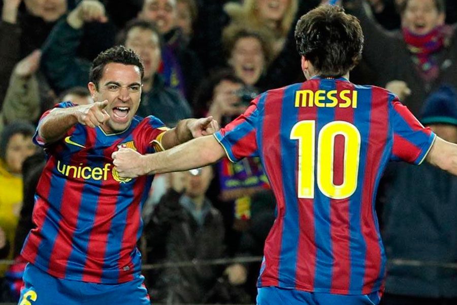 Lionel Messi, Xavi