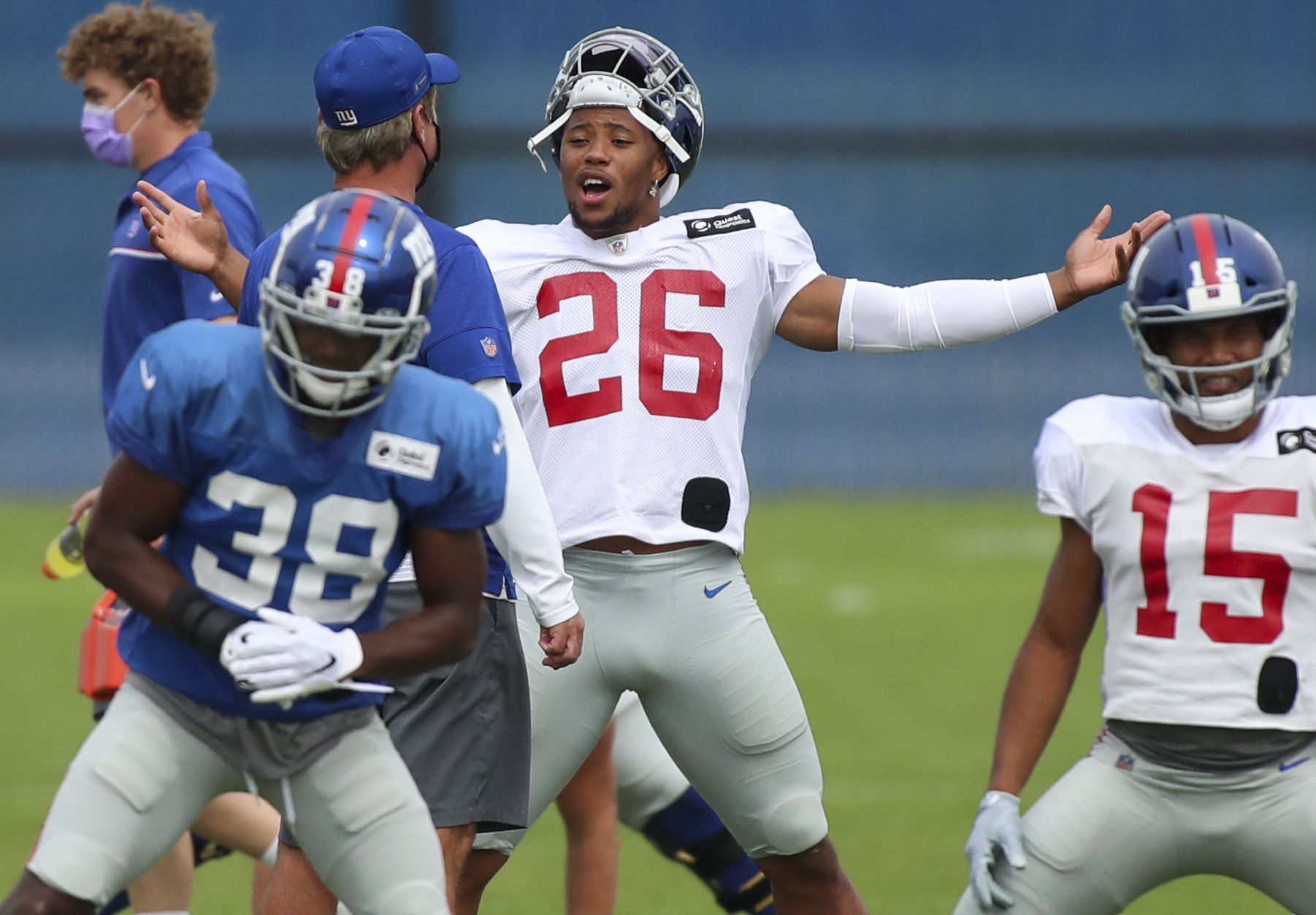 Tiki Barber tells Saquon Barkley to use 'star power' in negotiation