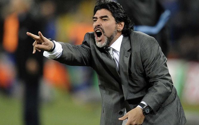 Maradona Es El Nuevo Entrenador De Dorados De La Segunda Division De Mexico La Prensa Panama