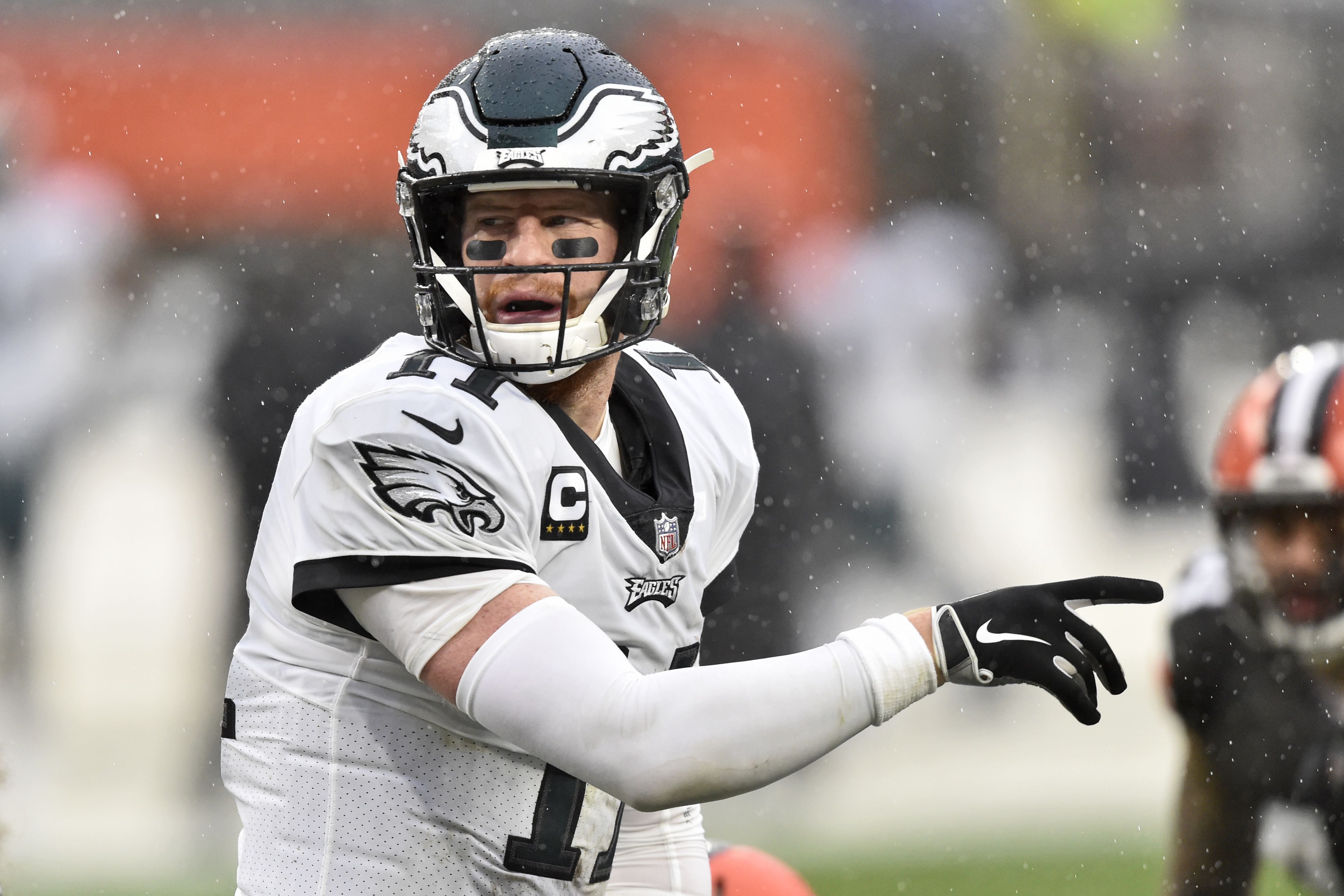 Philadelphia Eagles Quarterback CARSON WENTZ Completes Pass, 50% OFF