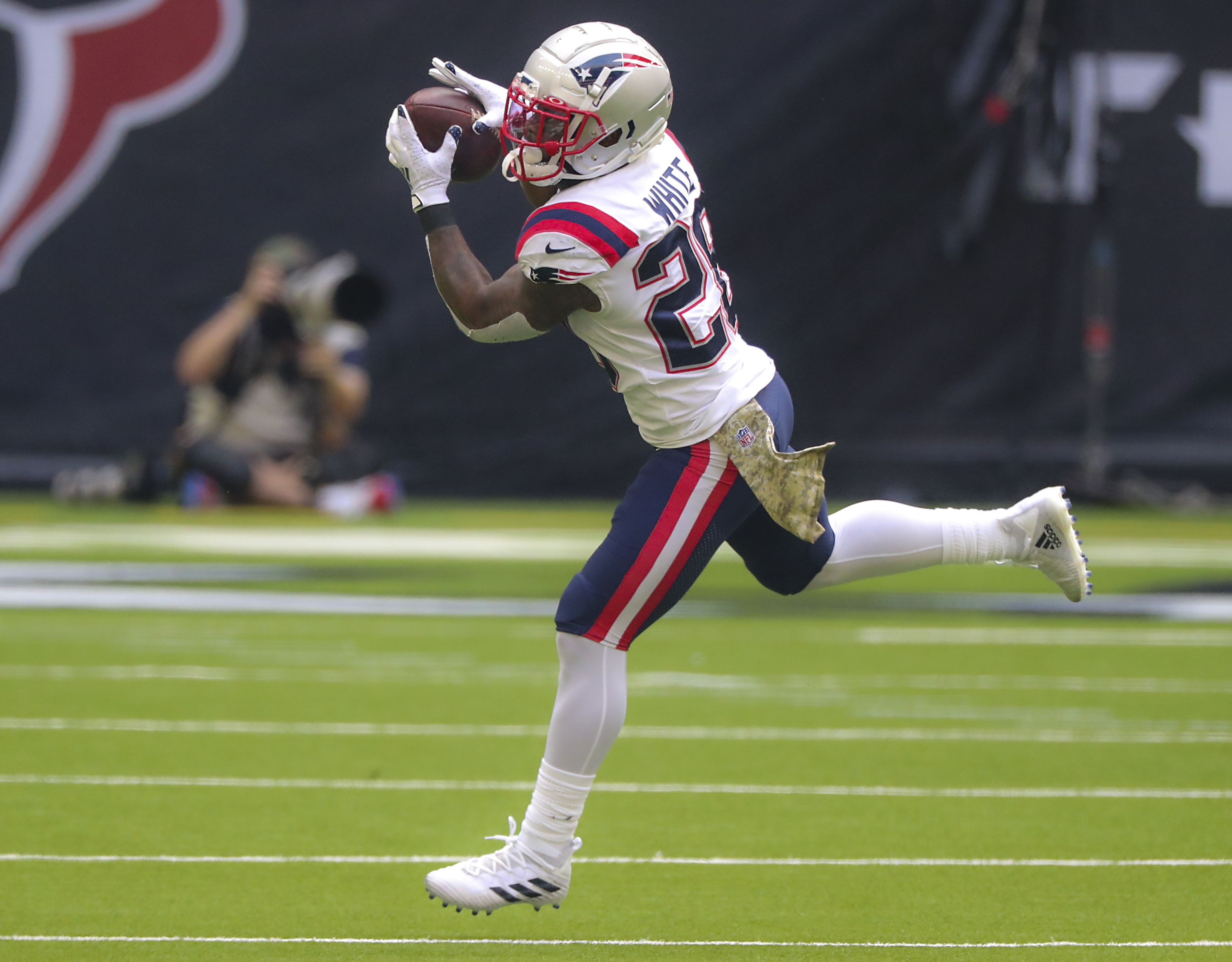 In New England Patriots' Running Back Room, A Healthy James