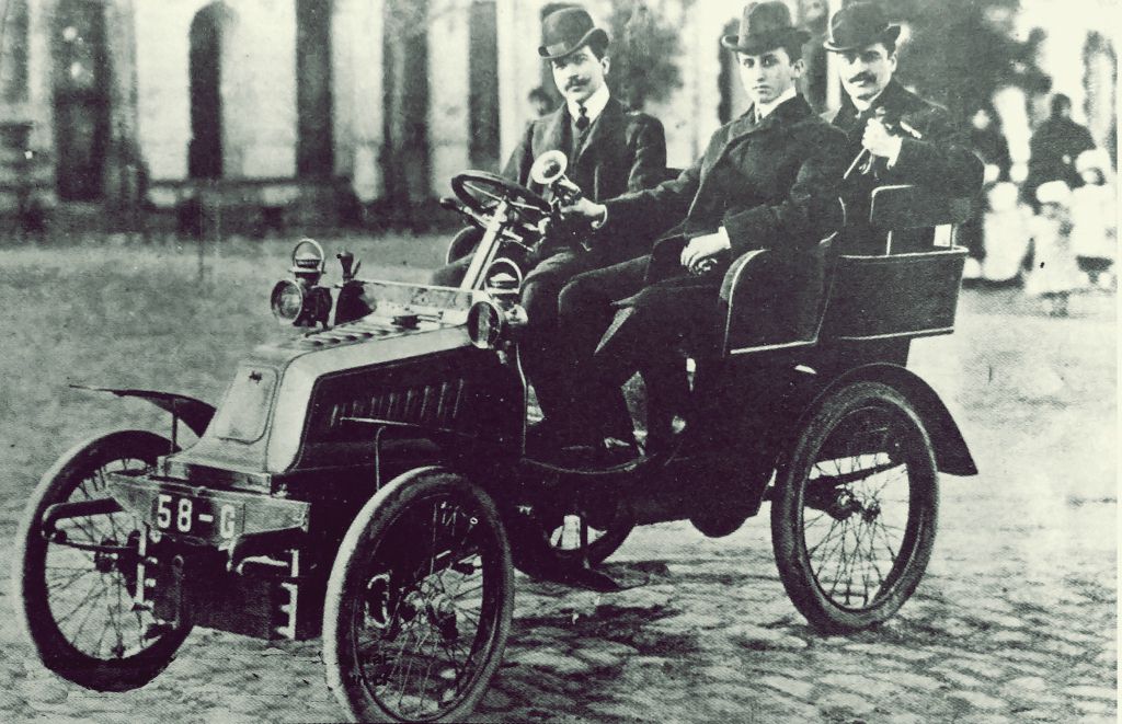 1902-Veoautos-Primer-Auto-Chile-.jpg