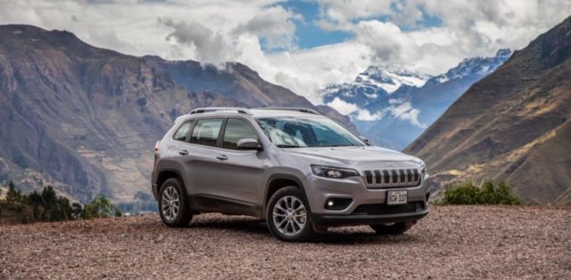 Jeep-Cherokee-3.jpg