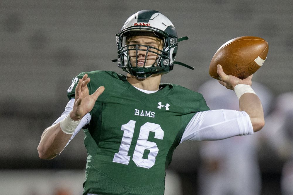 2021 Eastern Michigan Eagles Custom Riddell Mini Helmet vs Bowling Green