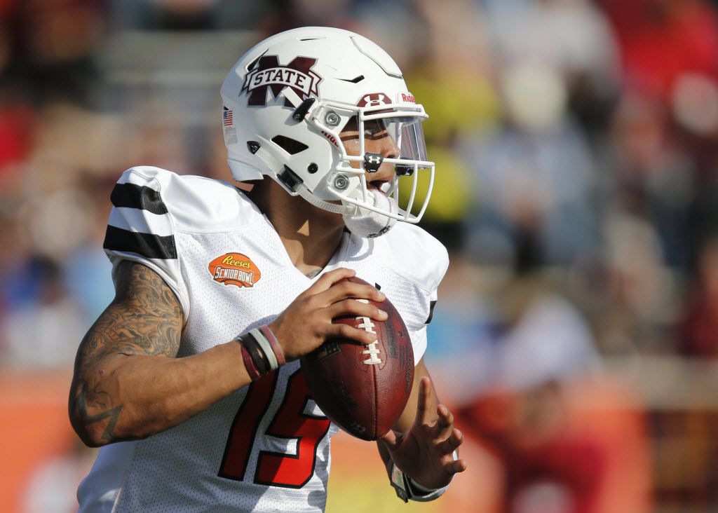 Dak Prescott reflects on career with Dan Mullen, Mississippi State