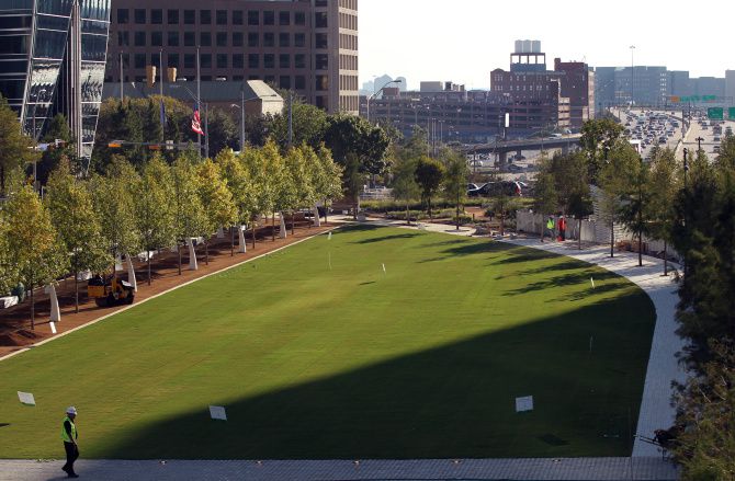 Klyde Warren Park, Klyde Warren Park