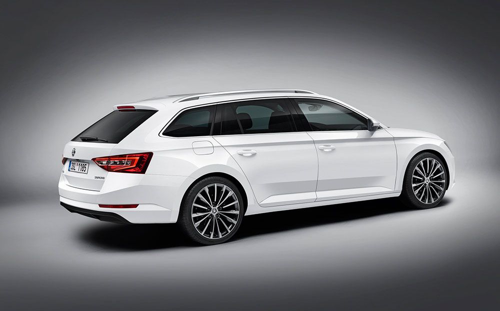 SKODA-SUPERB-4.jpg