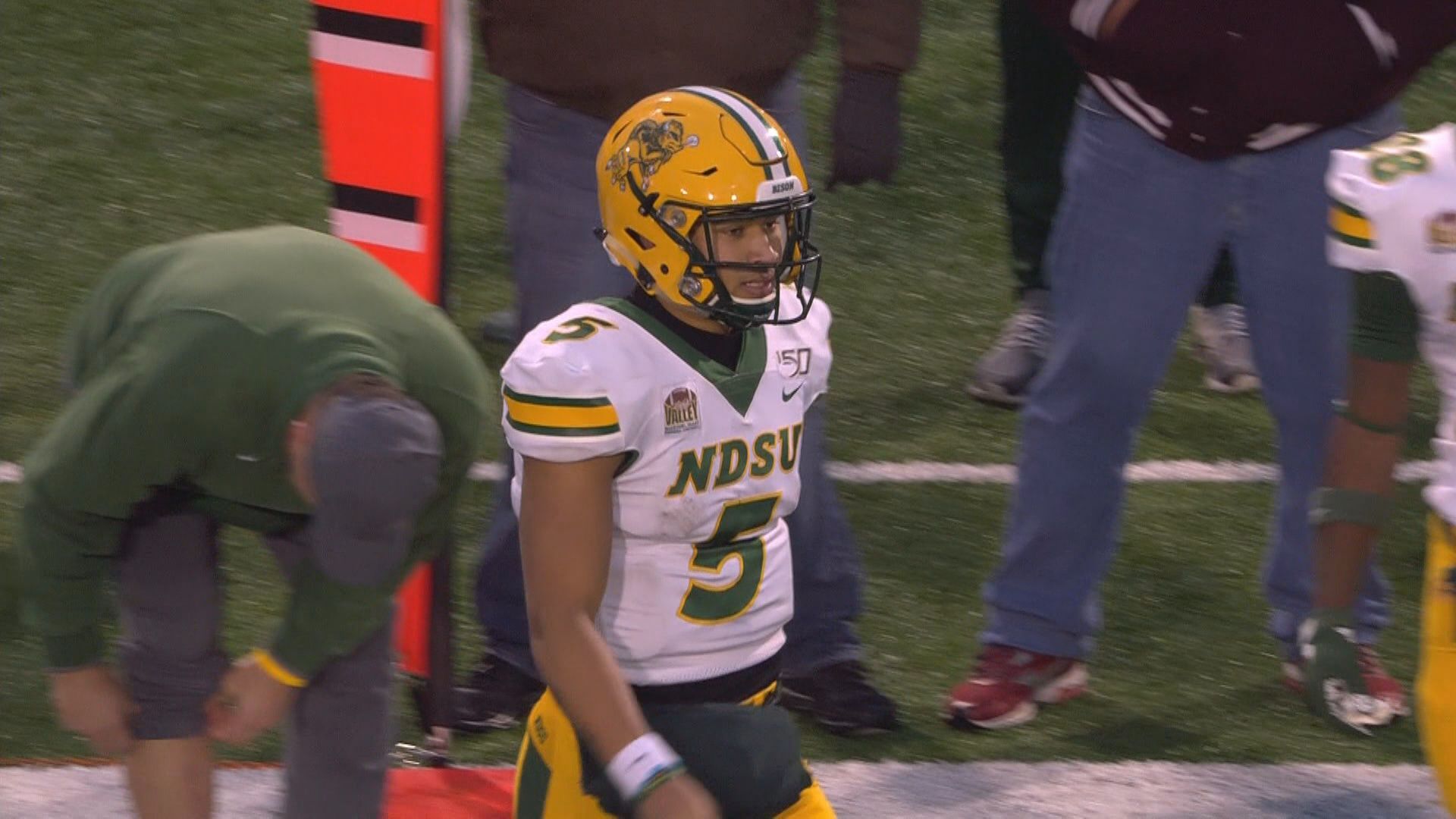 CBS Sports Network on X: Here's a name for you, Trey Lance, North Dakota  State QB. Last year as a redshirt freshman this kid won the Walter Payton  award this kid can