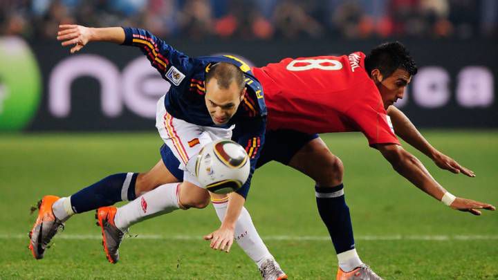 Iniesta y Vidal Chile vs España, 2010