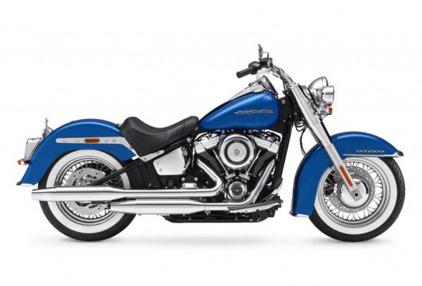 HD-Softail-2018-Deluxe-600x406.jpg