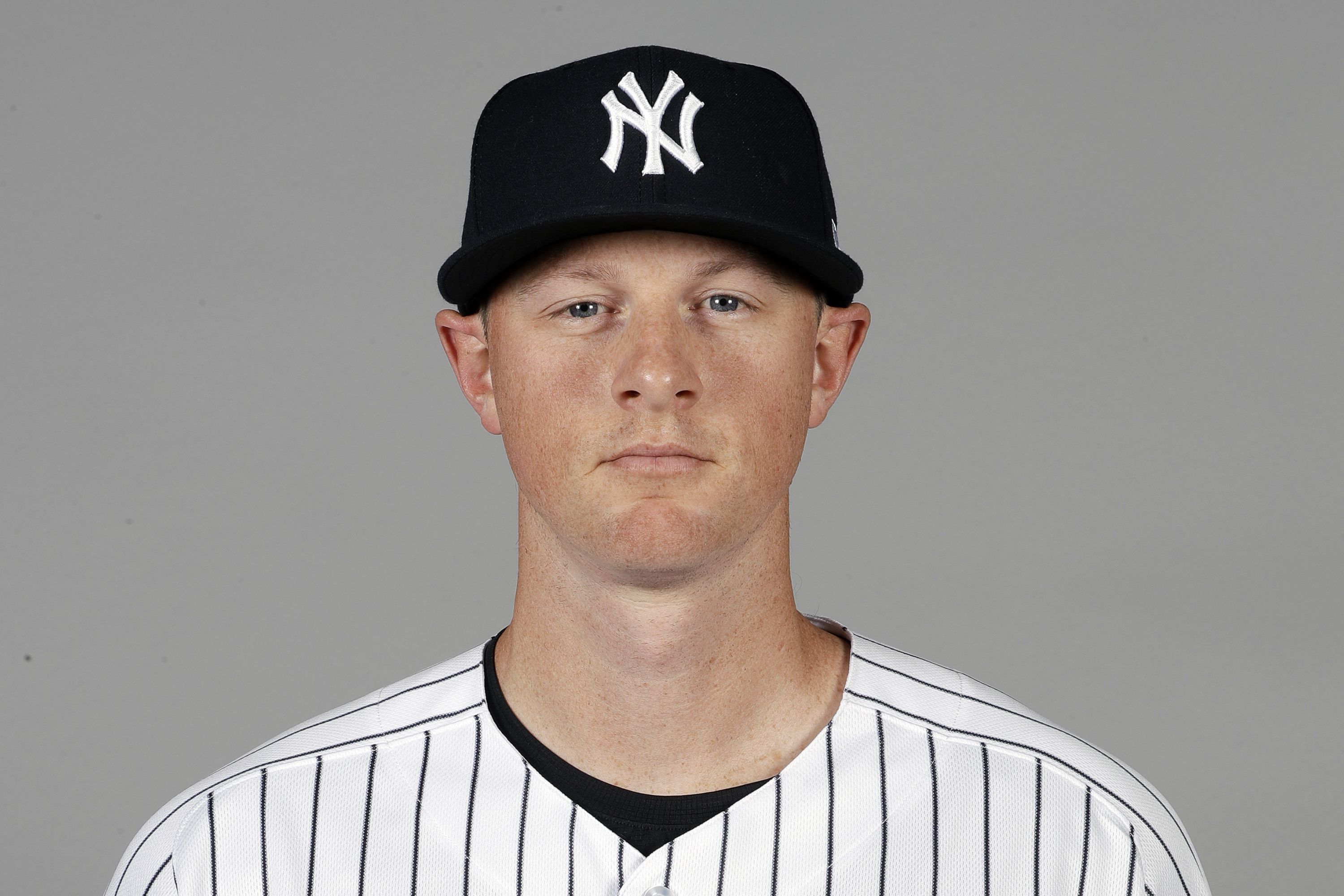 Friday's MLB: Yankees reach deals with Kluber, Brother Rice's LeMahieu