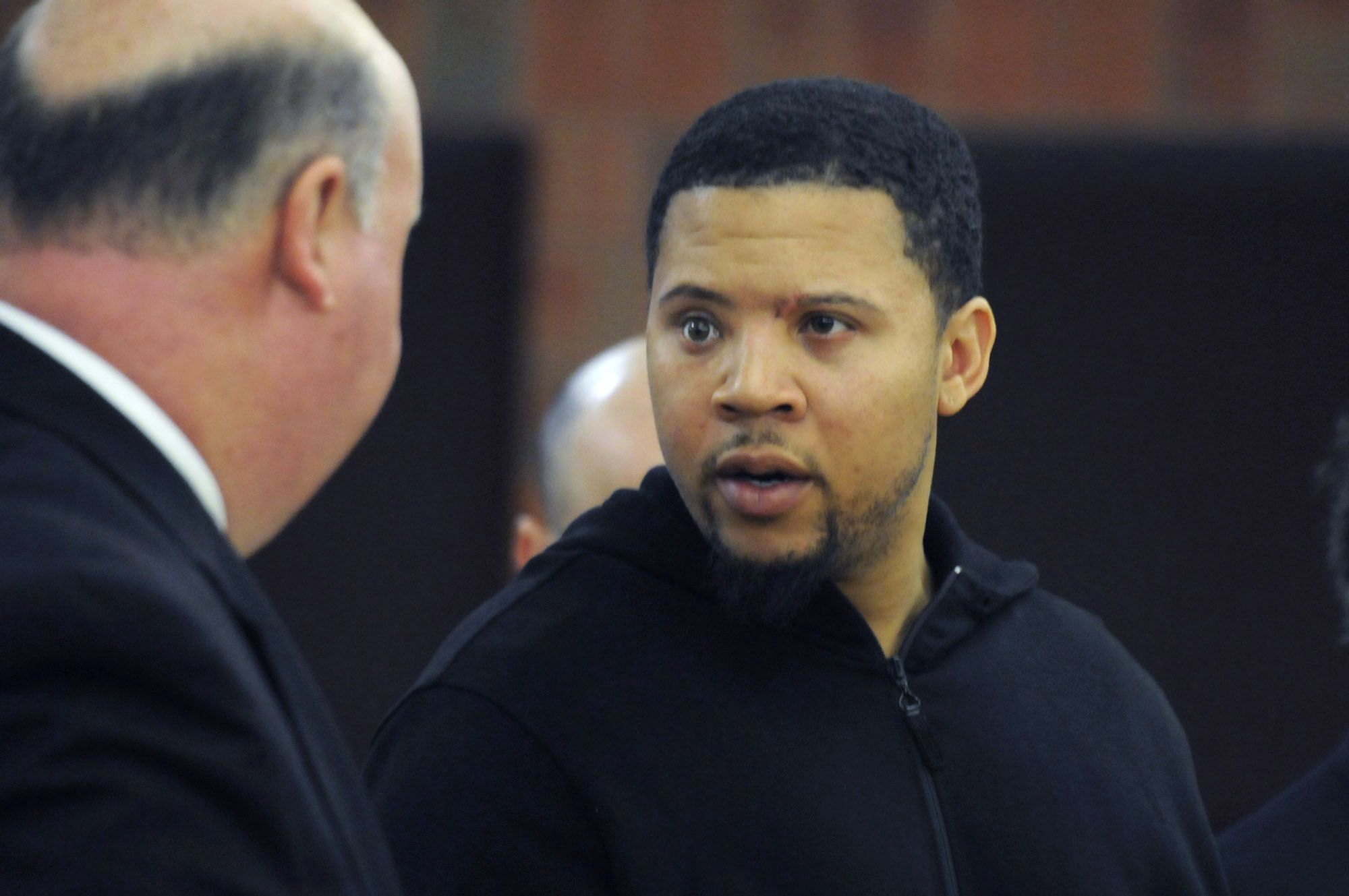 Aaron Hernandez's Brother Had Bipolar Episode Days Before ESPN Arrest, Cops  Say