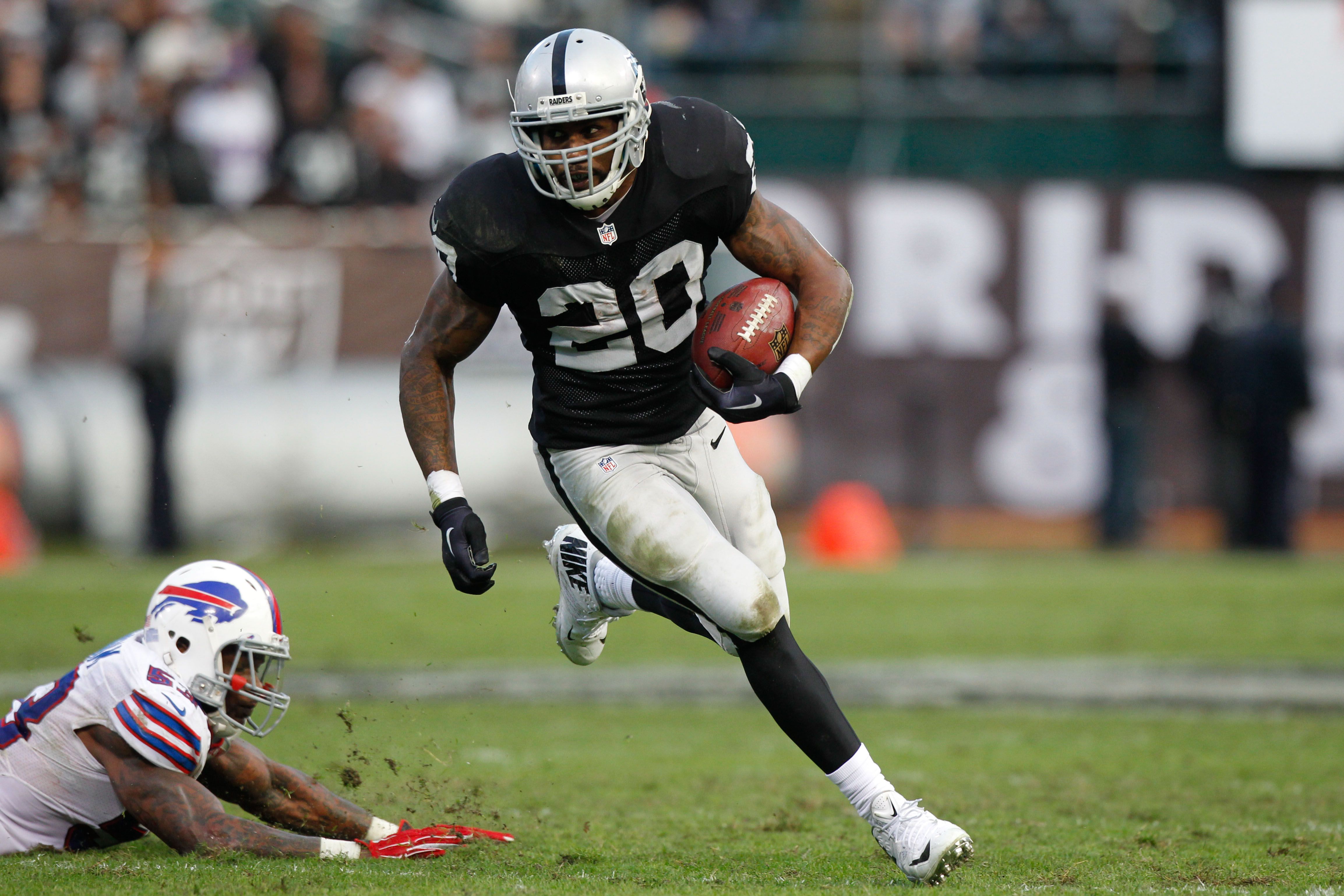 NFL: McFadden set to join Cowboys after Murray bolts for Eagles