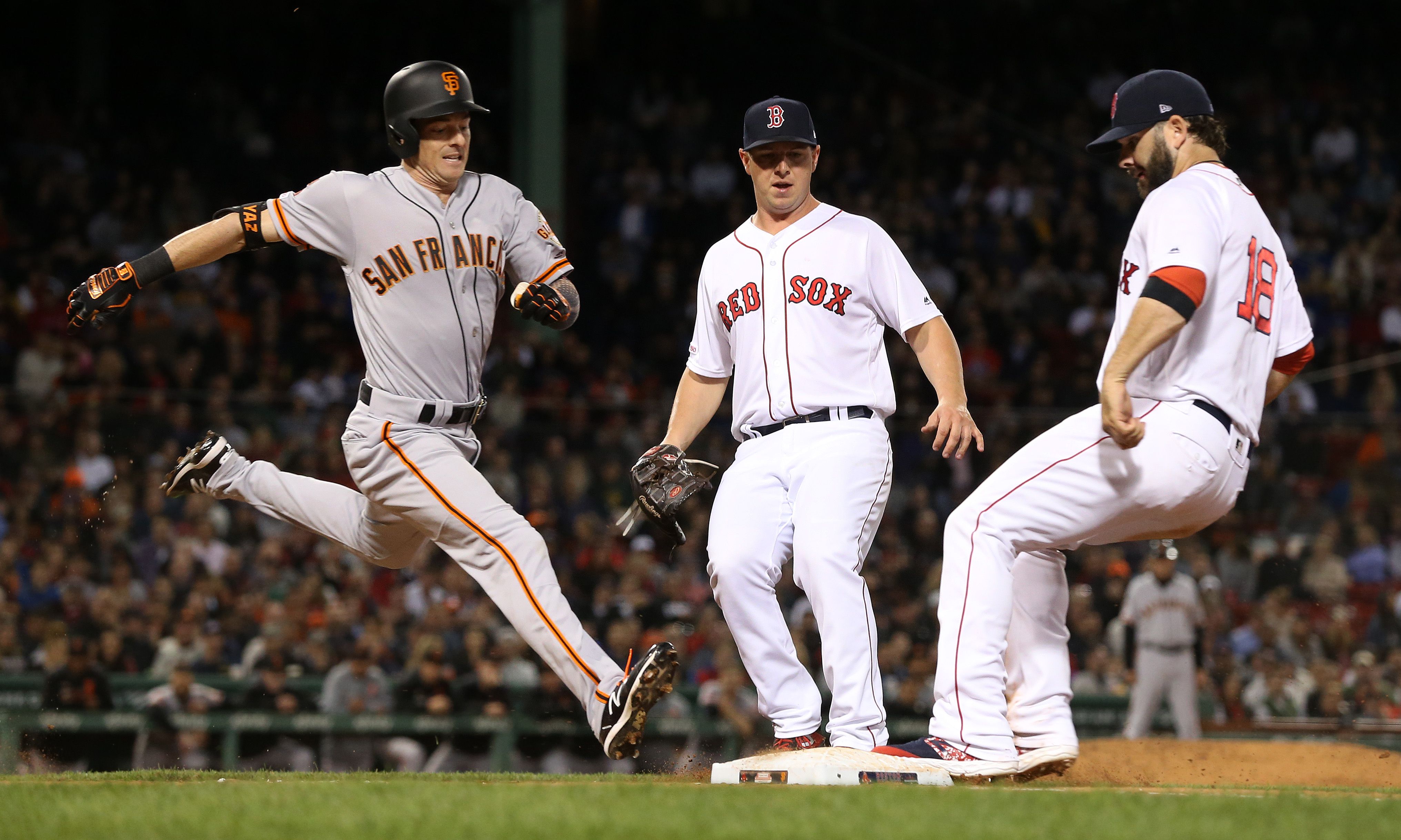 Giants spoil Red Sox comeback, end Boston's five-game winning streak