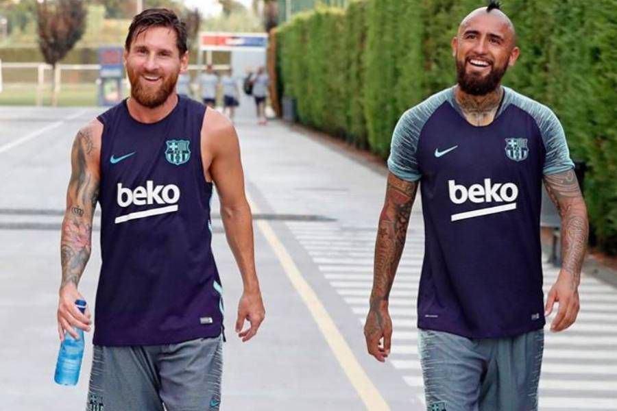 Arturo Vidal, Lionel Messi