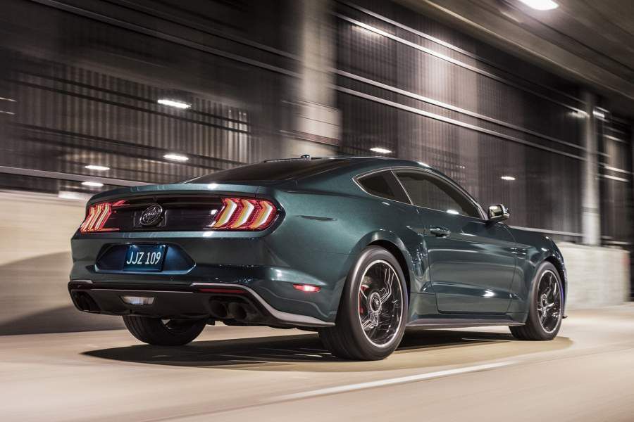 Mustang-Bullitt-2-900x600.jpg