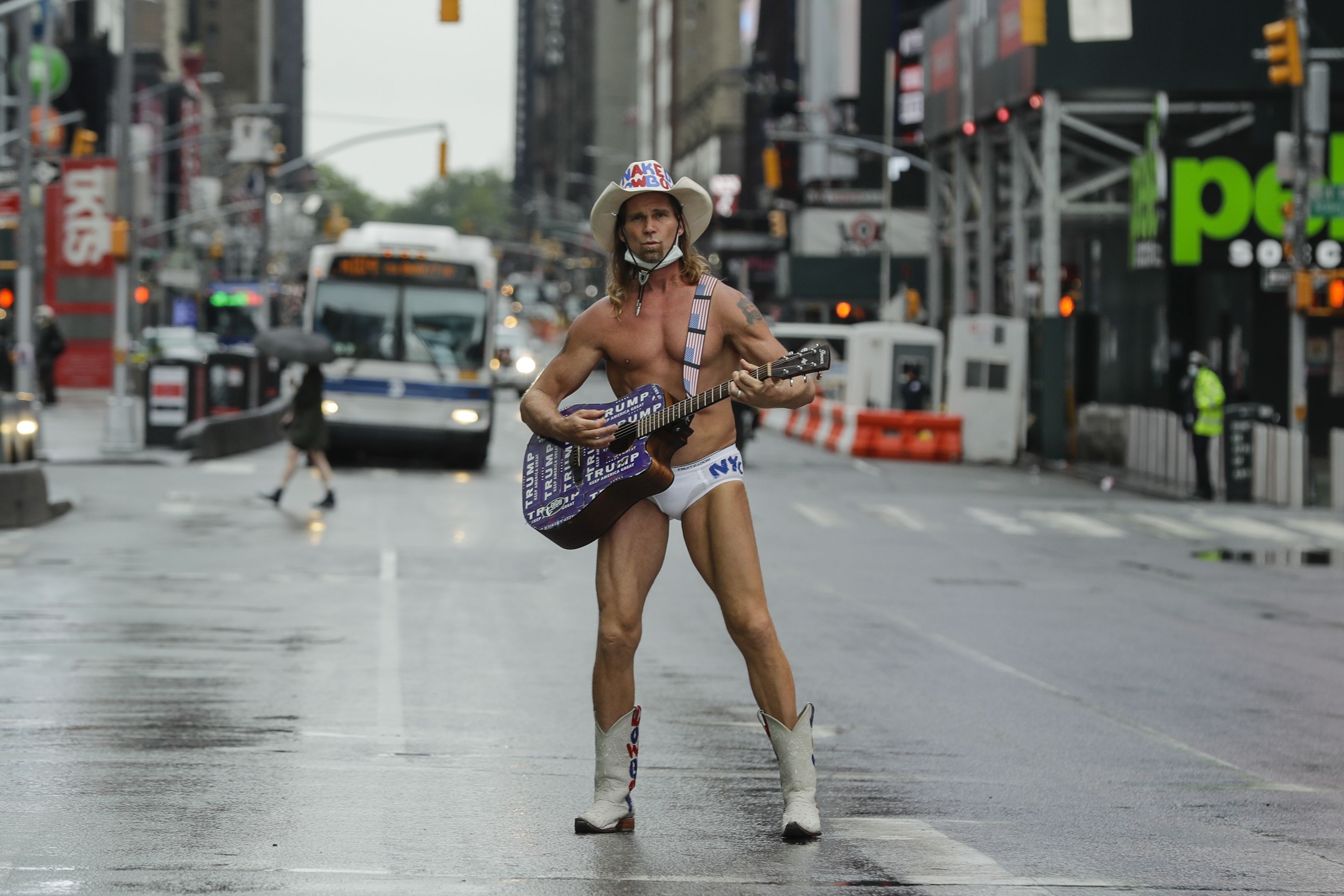 Naked Cowboy arrested while performing at Daytona Beach Bike Week