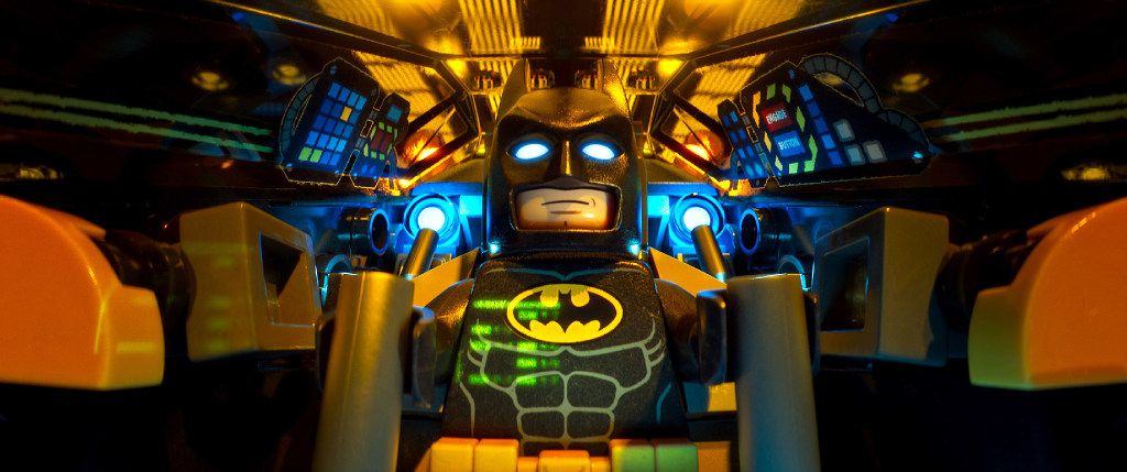 Review: THE LEGO BATMAN MOVIE has surprisingly common super hero