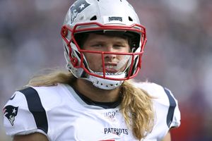 New England Patriots rookie Chase Winovich thanks mom by buying her new car